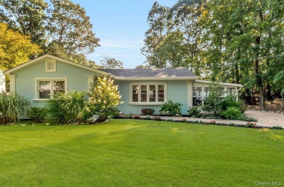 Single Family Grove Road Suffolk County, NY 11971, MLS-921579-2