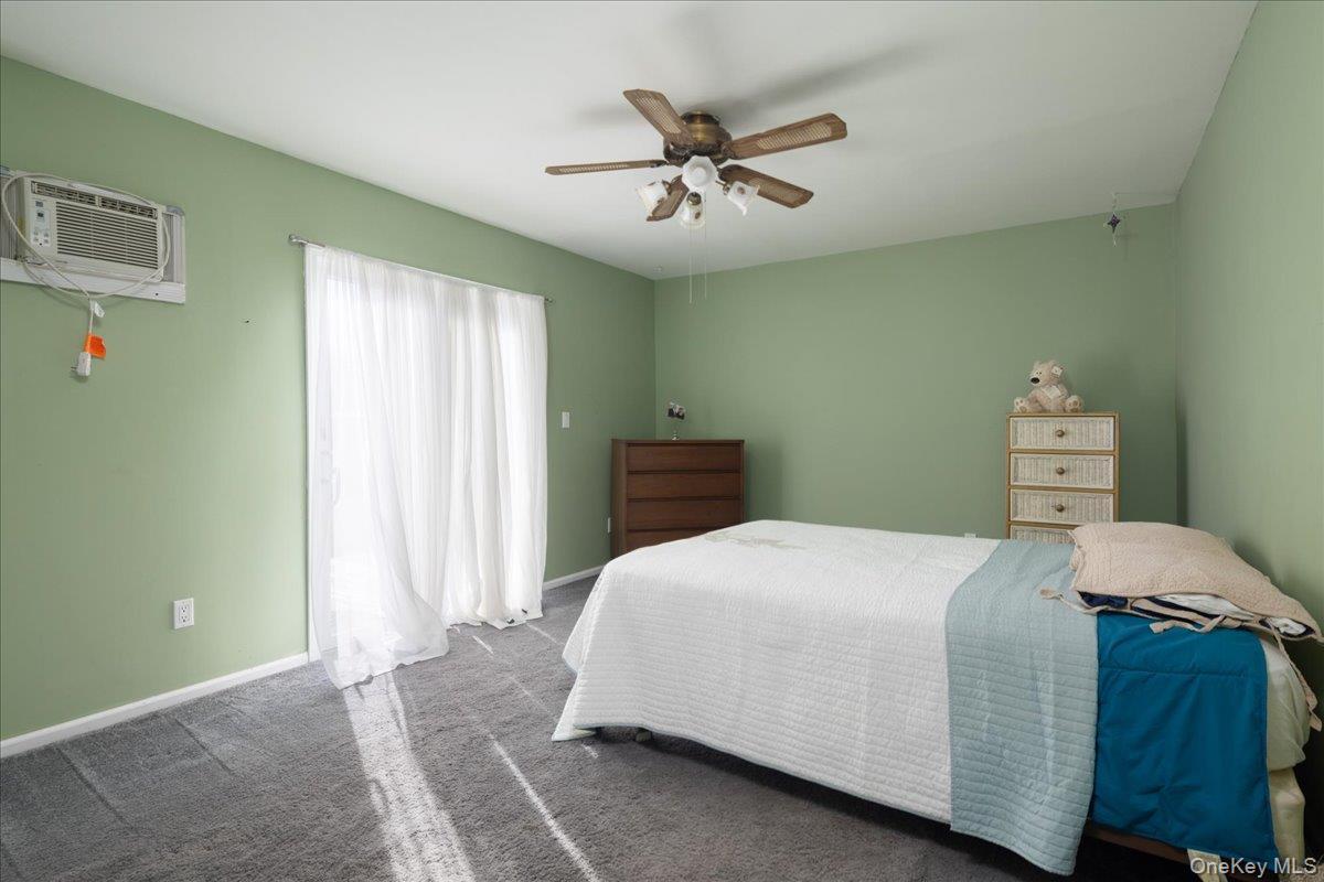 Single Family Parente Nassau County, NY 11558, MLS-921588-14