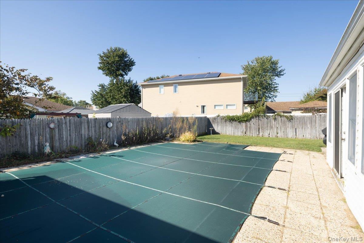 Single Family Parente Nassau County, NY 11558, MLS-921588-27