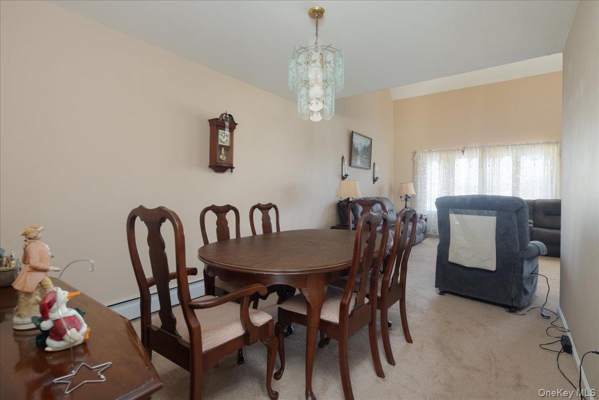 Single Family Parente Nassau County, NY 11558, MLS-921588-9