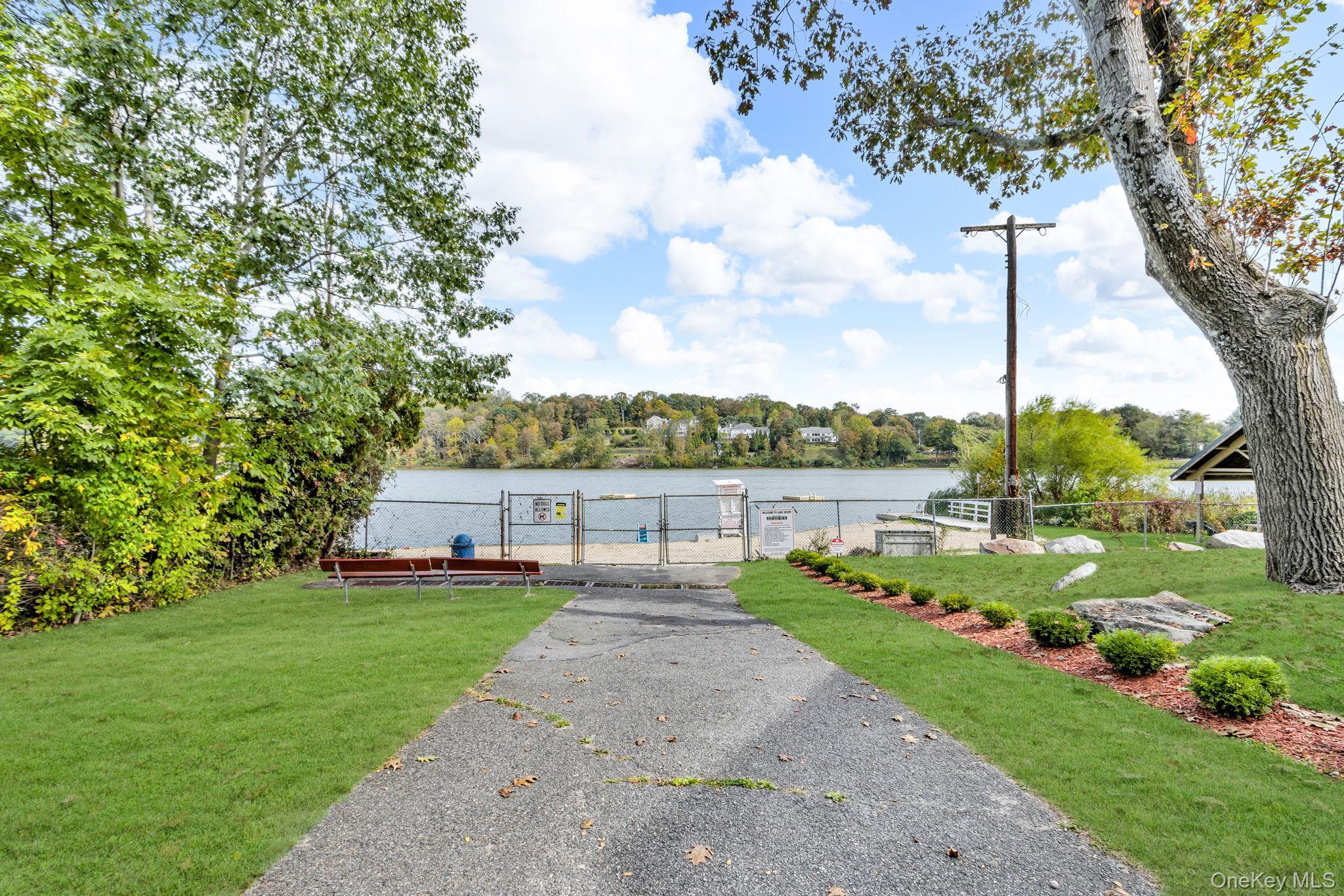 Single Family Entrance Putnam County, NY 10541, MLS-921592-18