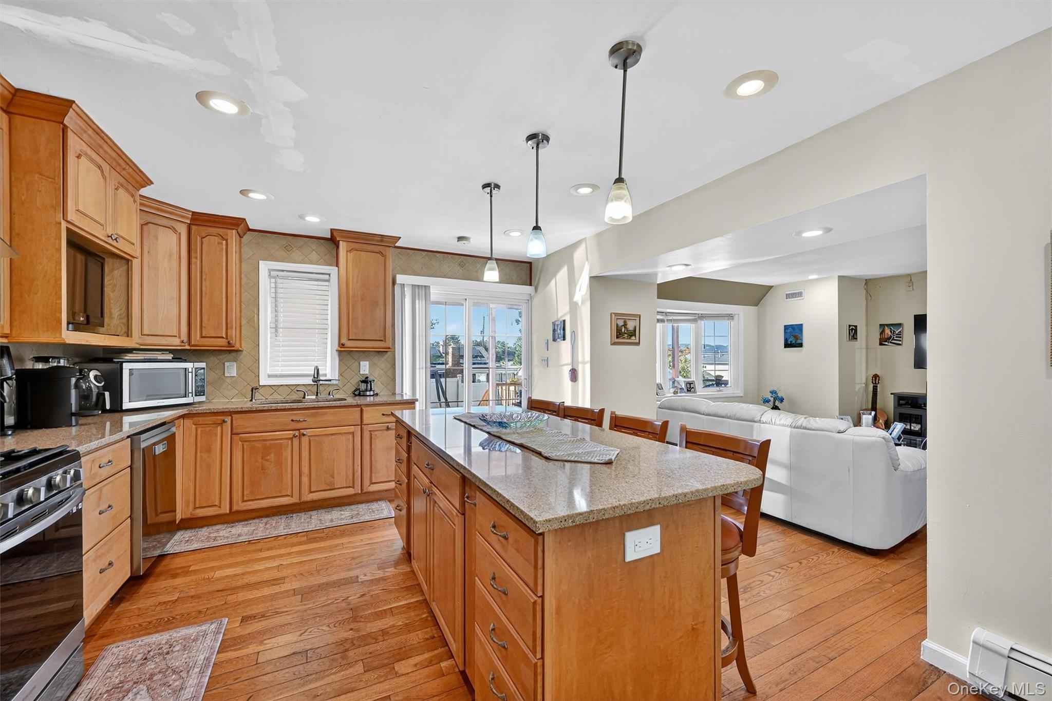 Single Family Malone  Rockland County, NY 10923, MLS-921608-14