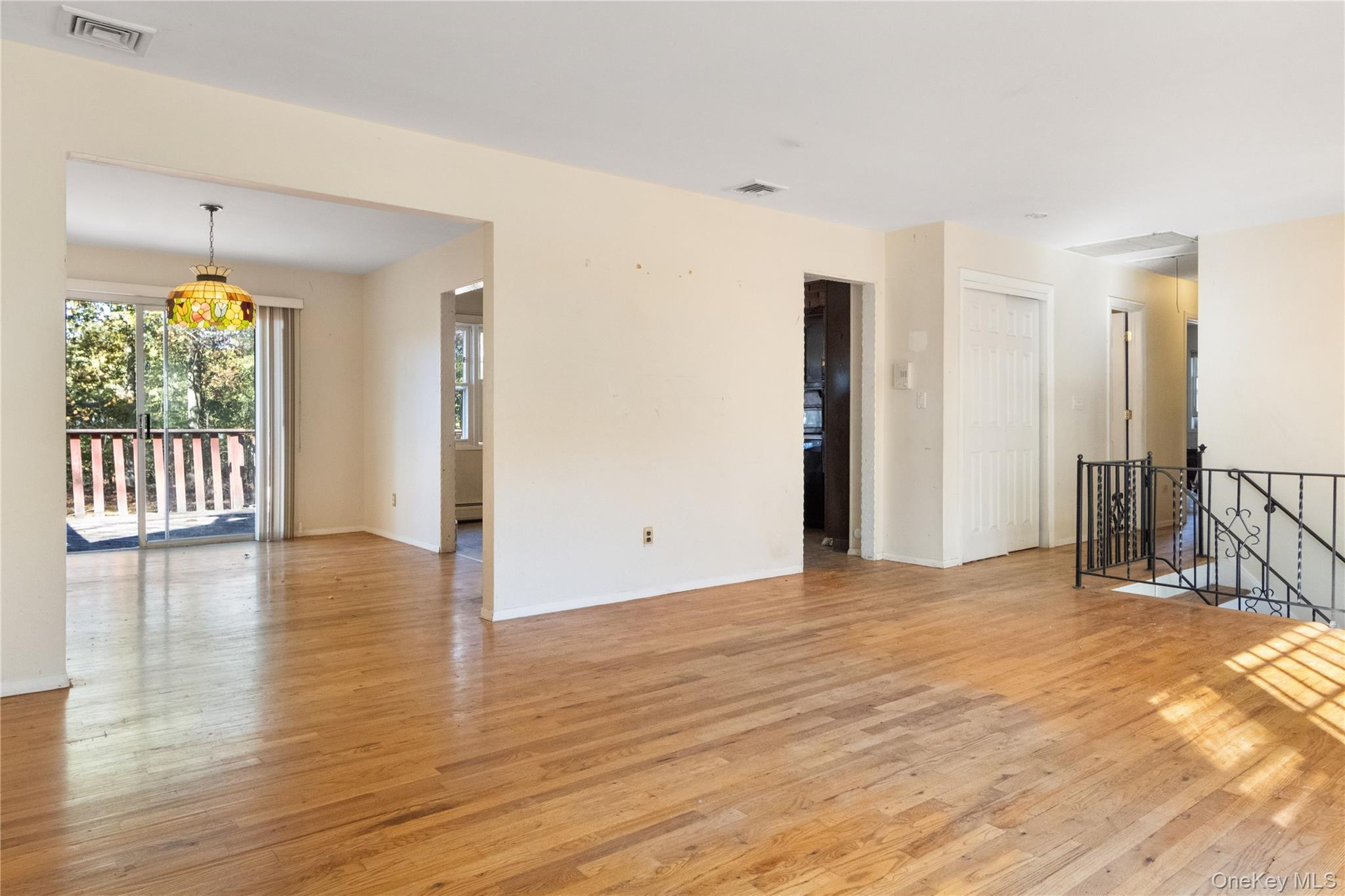 Single Family Catalpa  Rockland County, NY 10954, MLS-921618-10