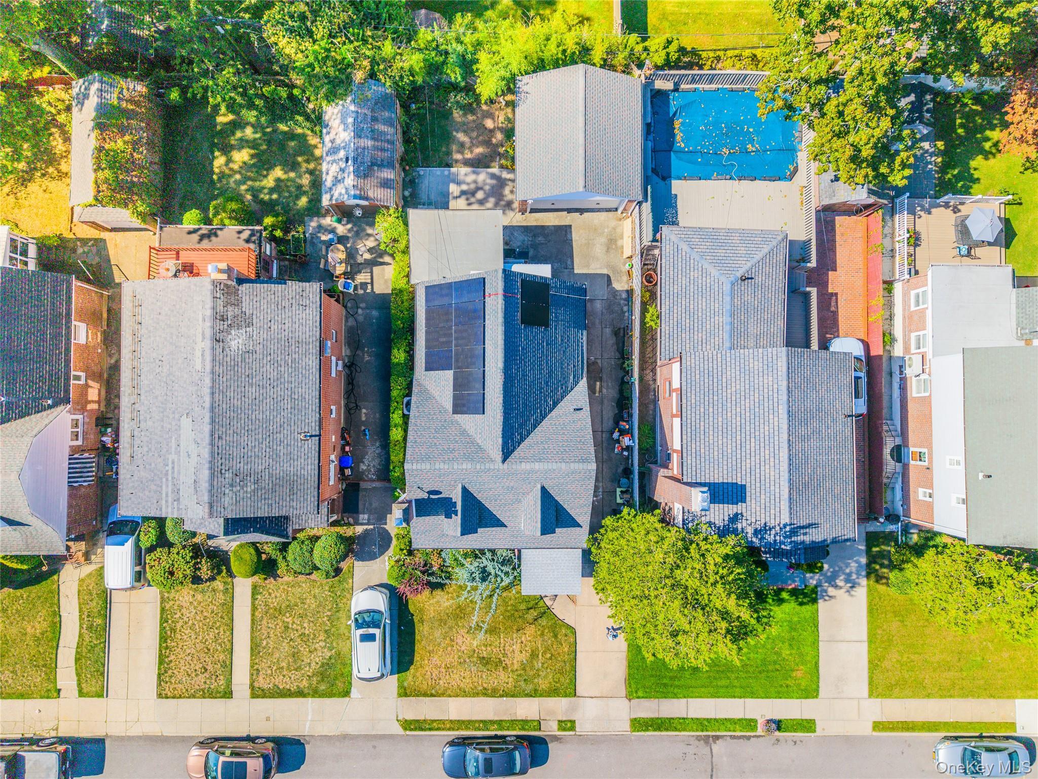 Single Family 212th  Queens, NY 11364, MLS-921624-36