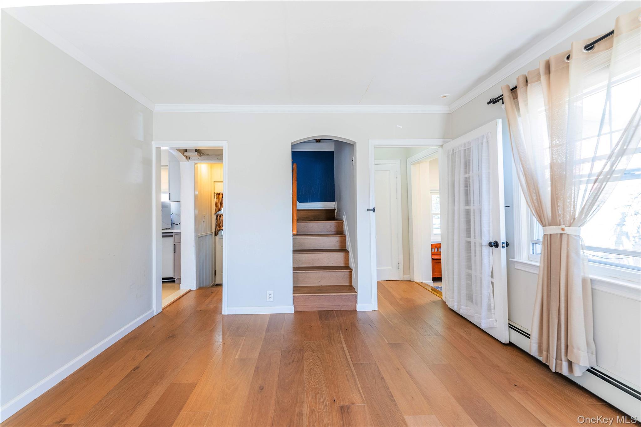 Single Family 212th Queens, NY 11364, MLS-921624-6