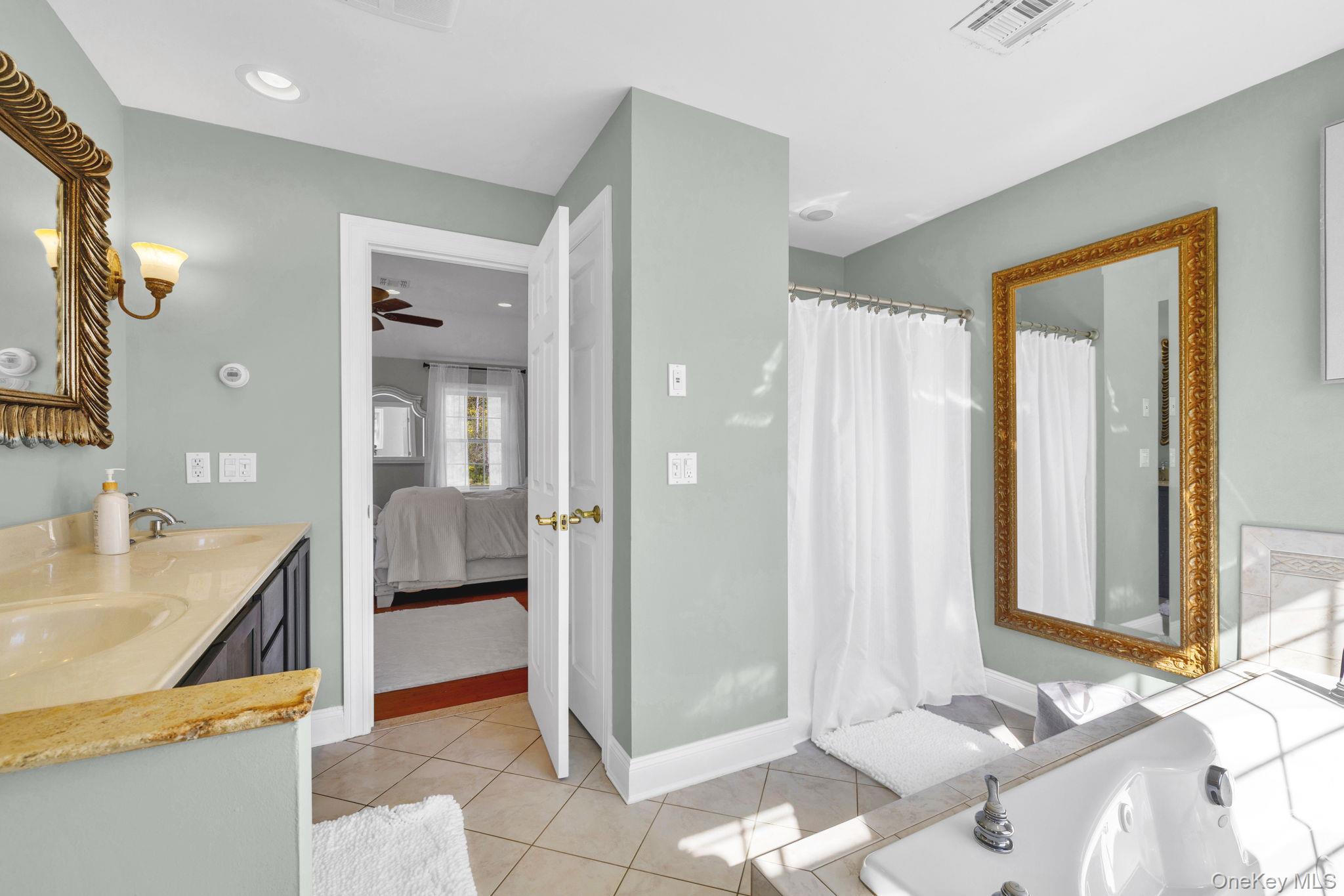 Single Family Mountain  Orange County, NY 12771, MLS-921634-23