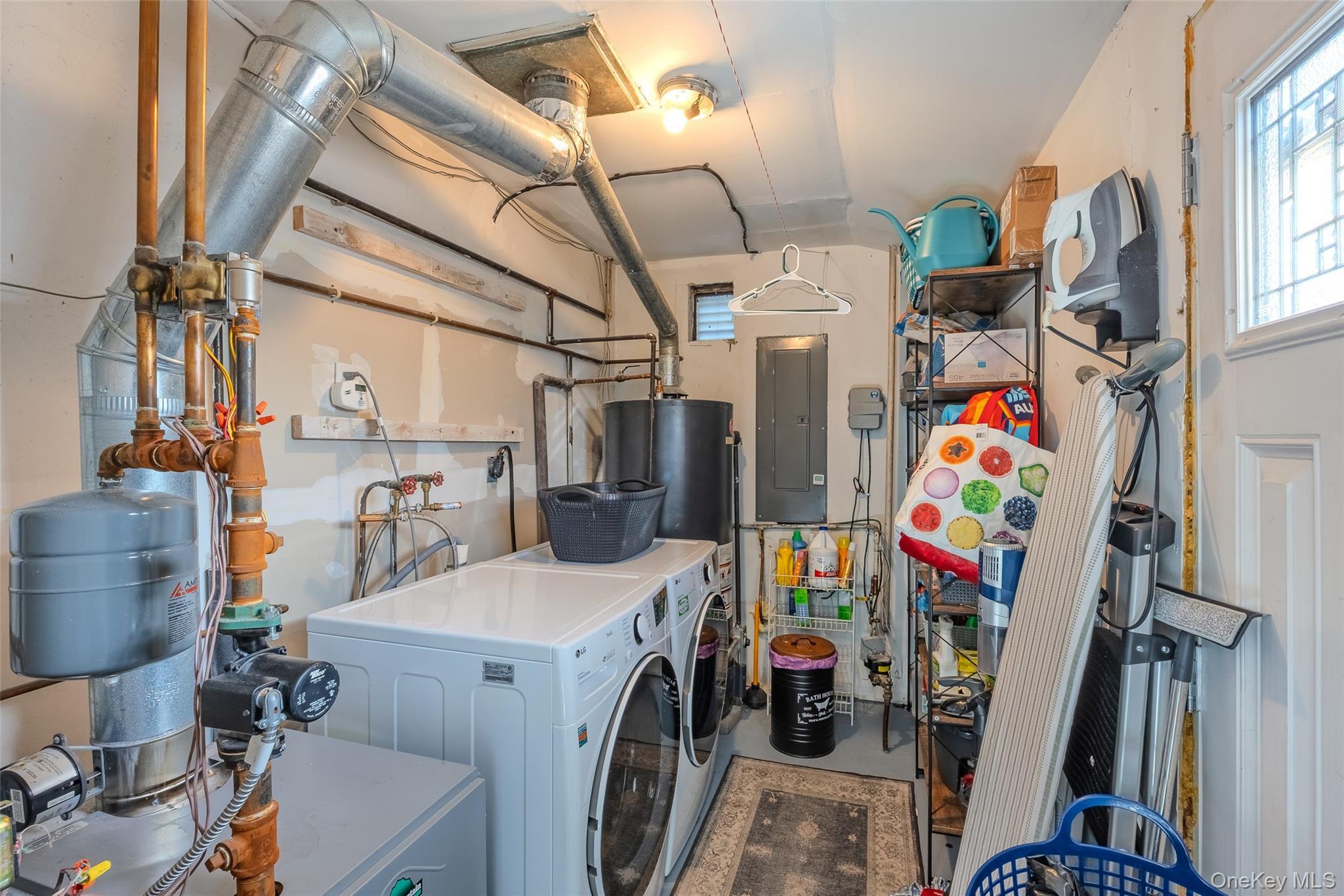 Single Family Model Suffolk County, NY 11778, MLS-921639-30