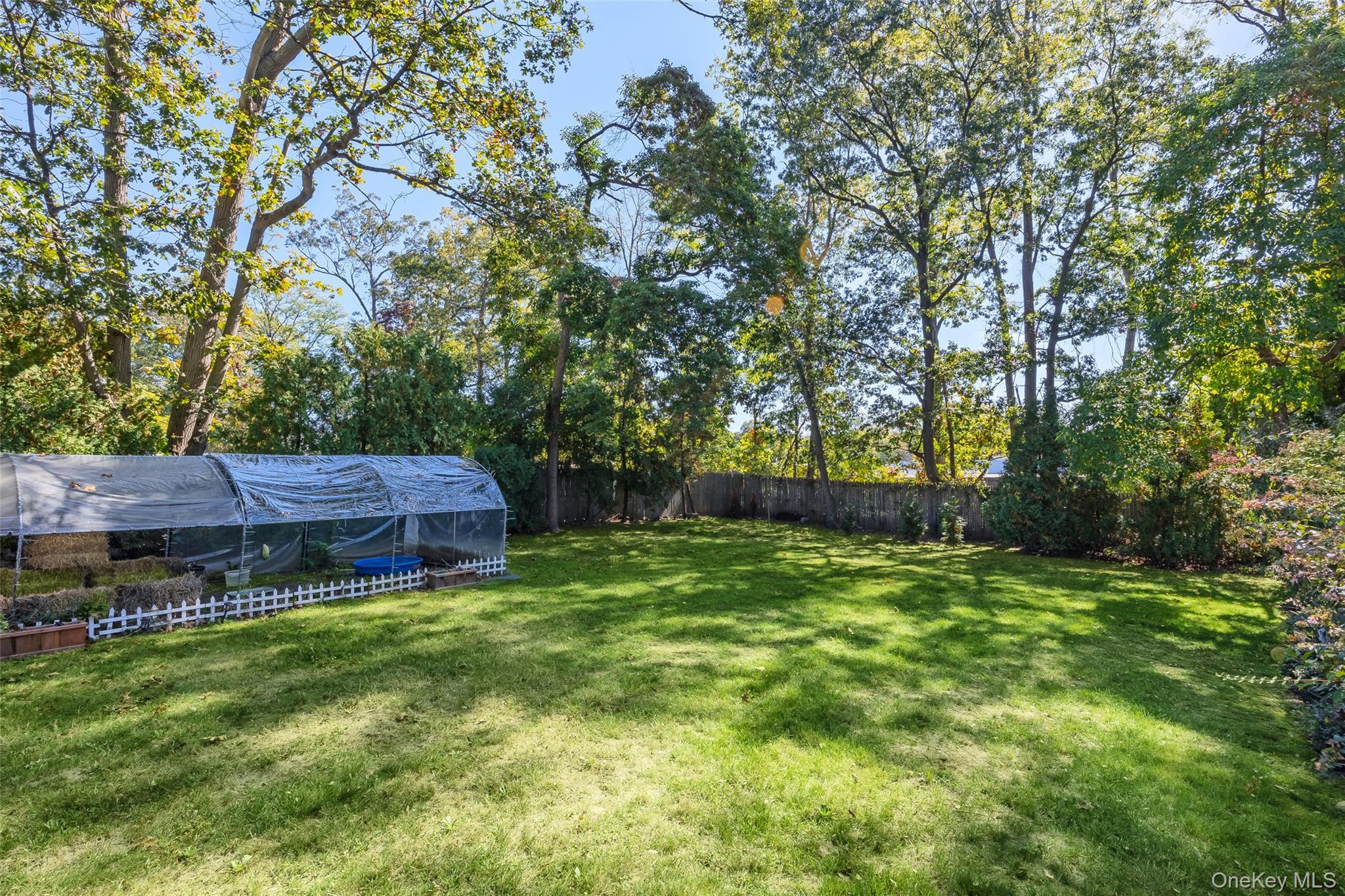 Single Family Model Suffolk County, NY 11778, MLS-921639-33