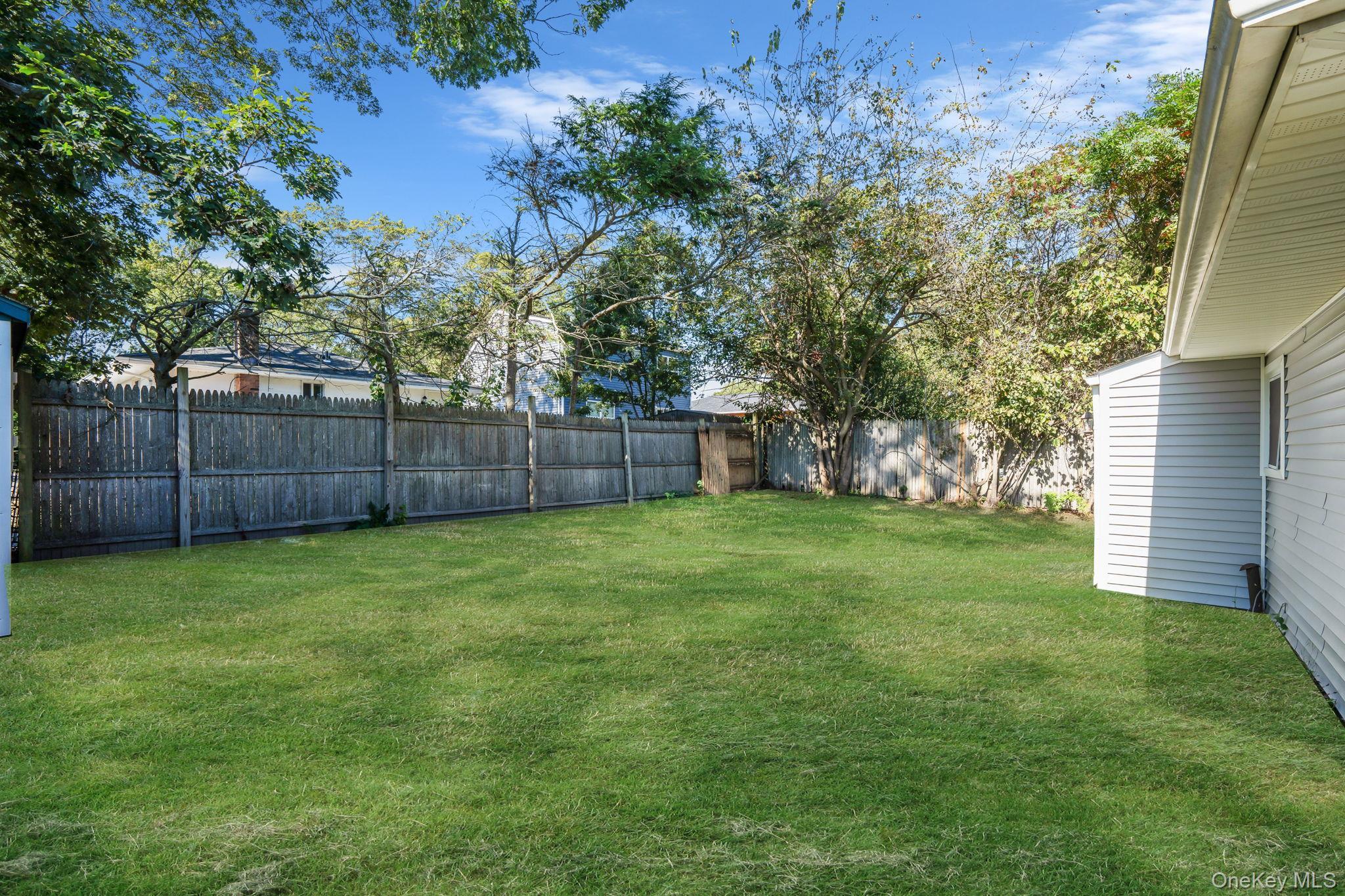 Single Family Bonny Suffolk County, NY 11950, MLS-921641-22