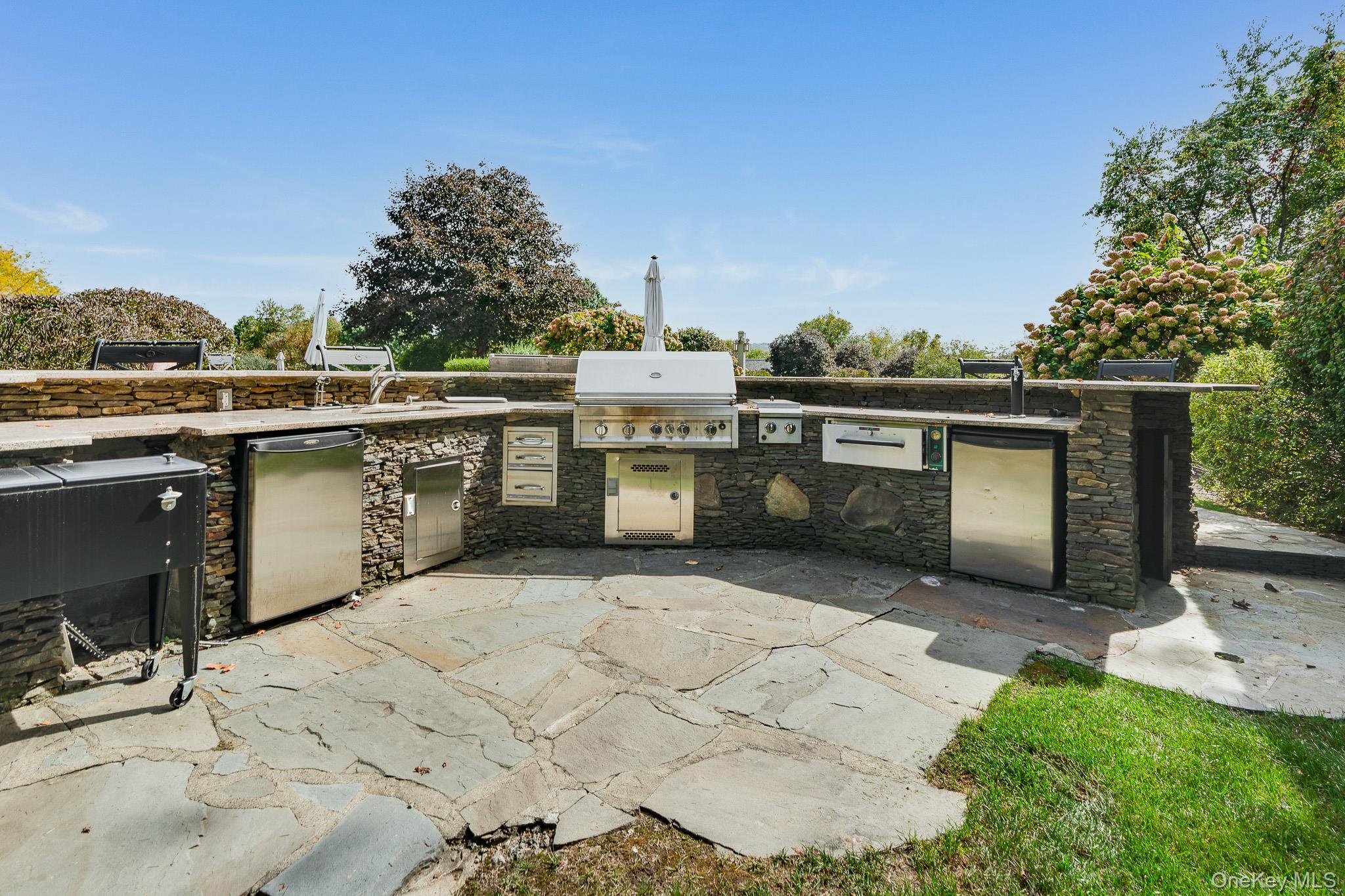 Single Family Townsend Farm Dutchess County, NY 12540, MLS-921646-38