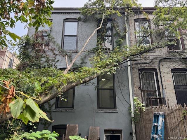 Single Family Howard  Brooklyn, NY 11233, MLS-921657-18