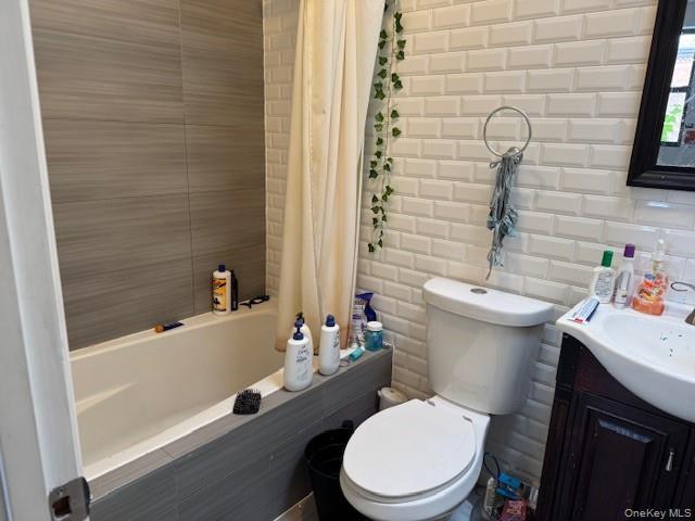 Single Family Howard  Brooklyn, NY 11233, MLS-921657-5