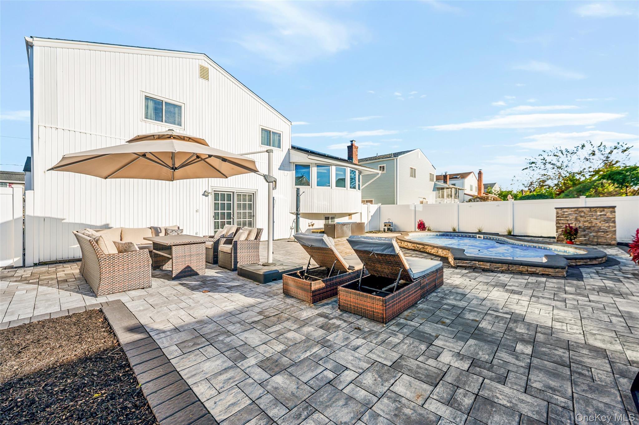 Single Family Jane  Nassau County, NY 11572, MLS-921675-21