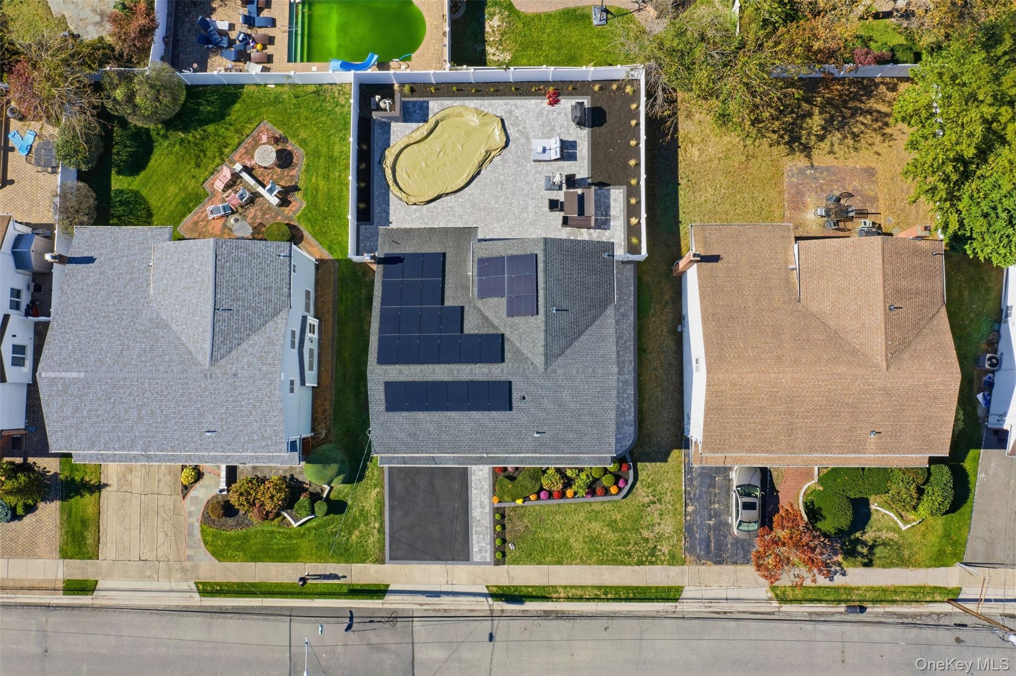 Single Family Jane  Nassau County, NY 11572, MLS-921675-32