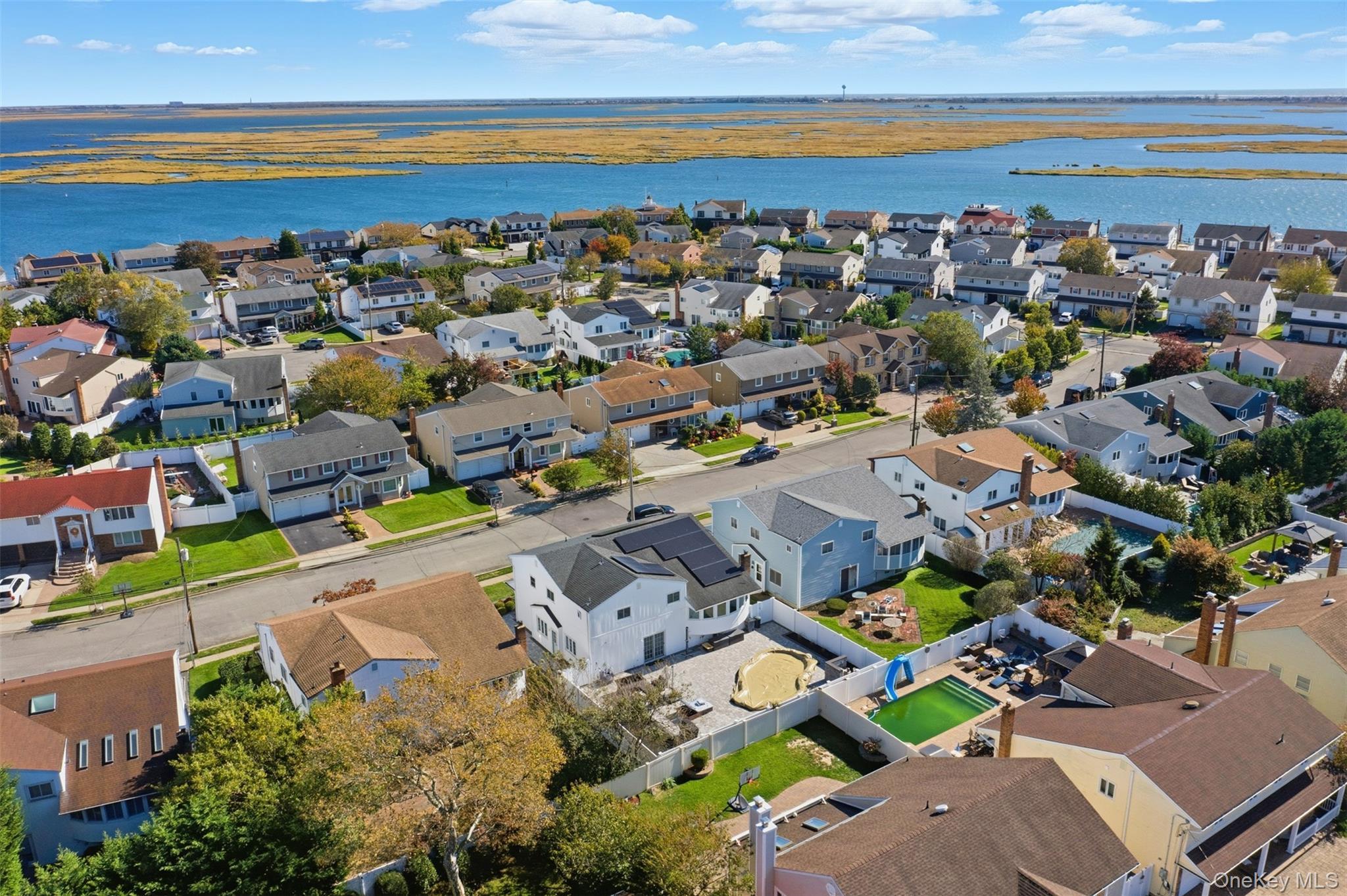 Single Family Jane  Nassau County, NY 11572, MLS-921675-34