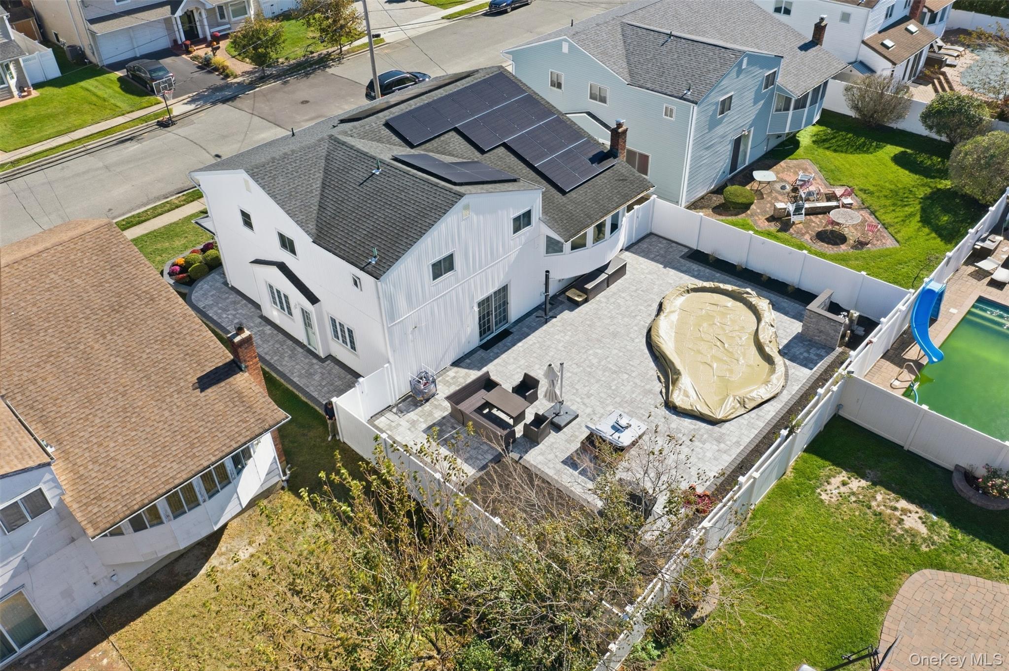 Single Family Jane  Nassau County, NY 11572, MLS-921675-36