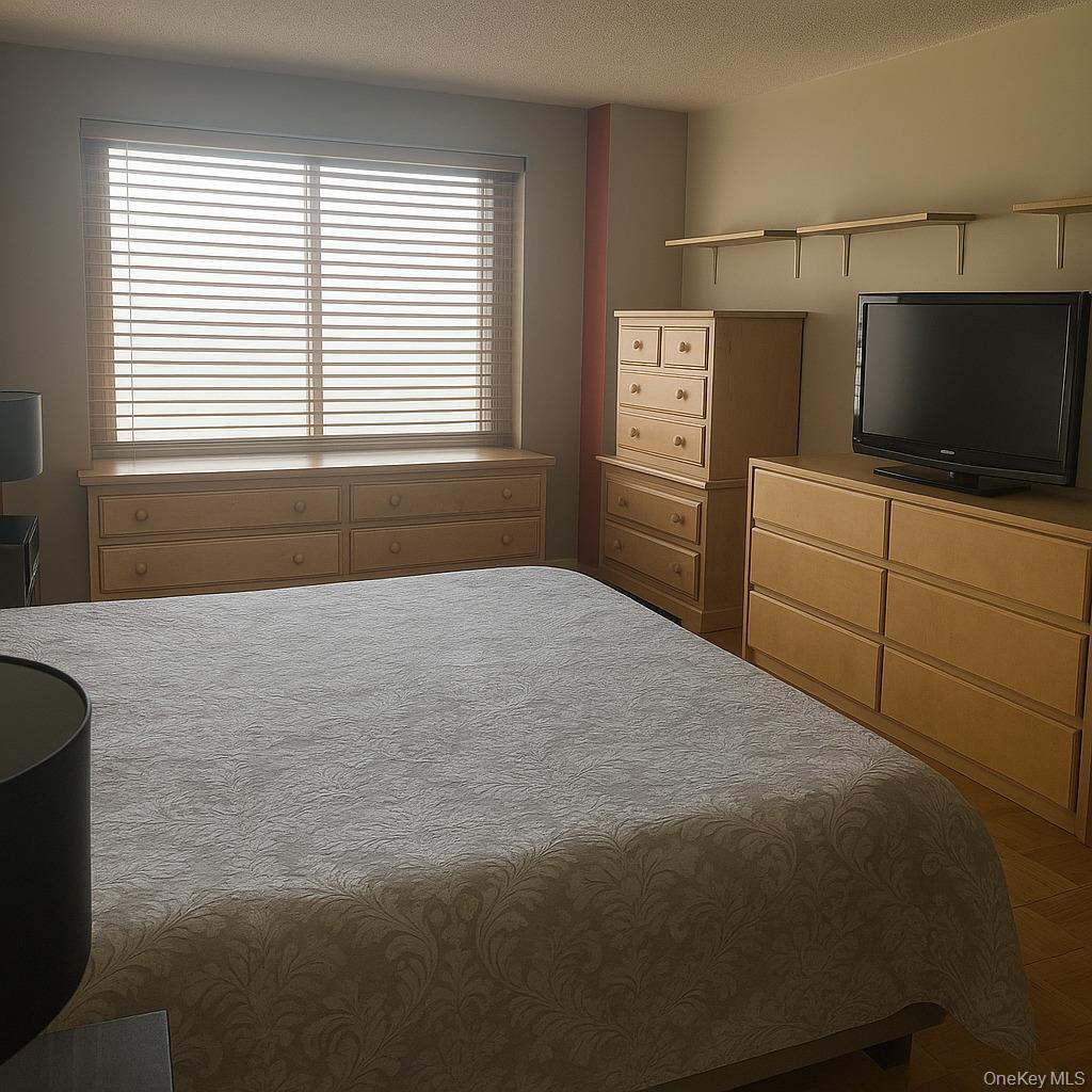 Coop Henry Hudson  Bronx, NY 10463, MLS-921705-6