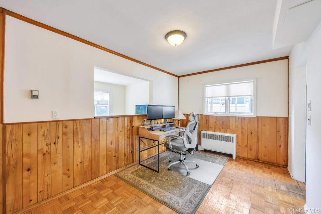 Single Family 12th Suffolk County, NY 11746, MLS-921720-16