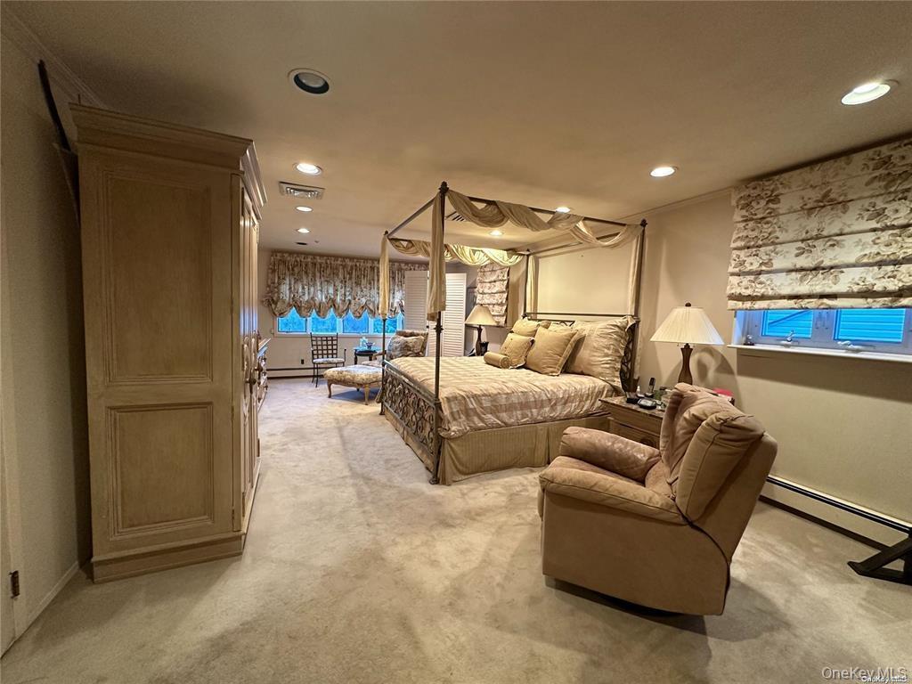 Single Family Carrel  Nassau County, NY 11572, MLS-921733-6