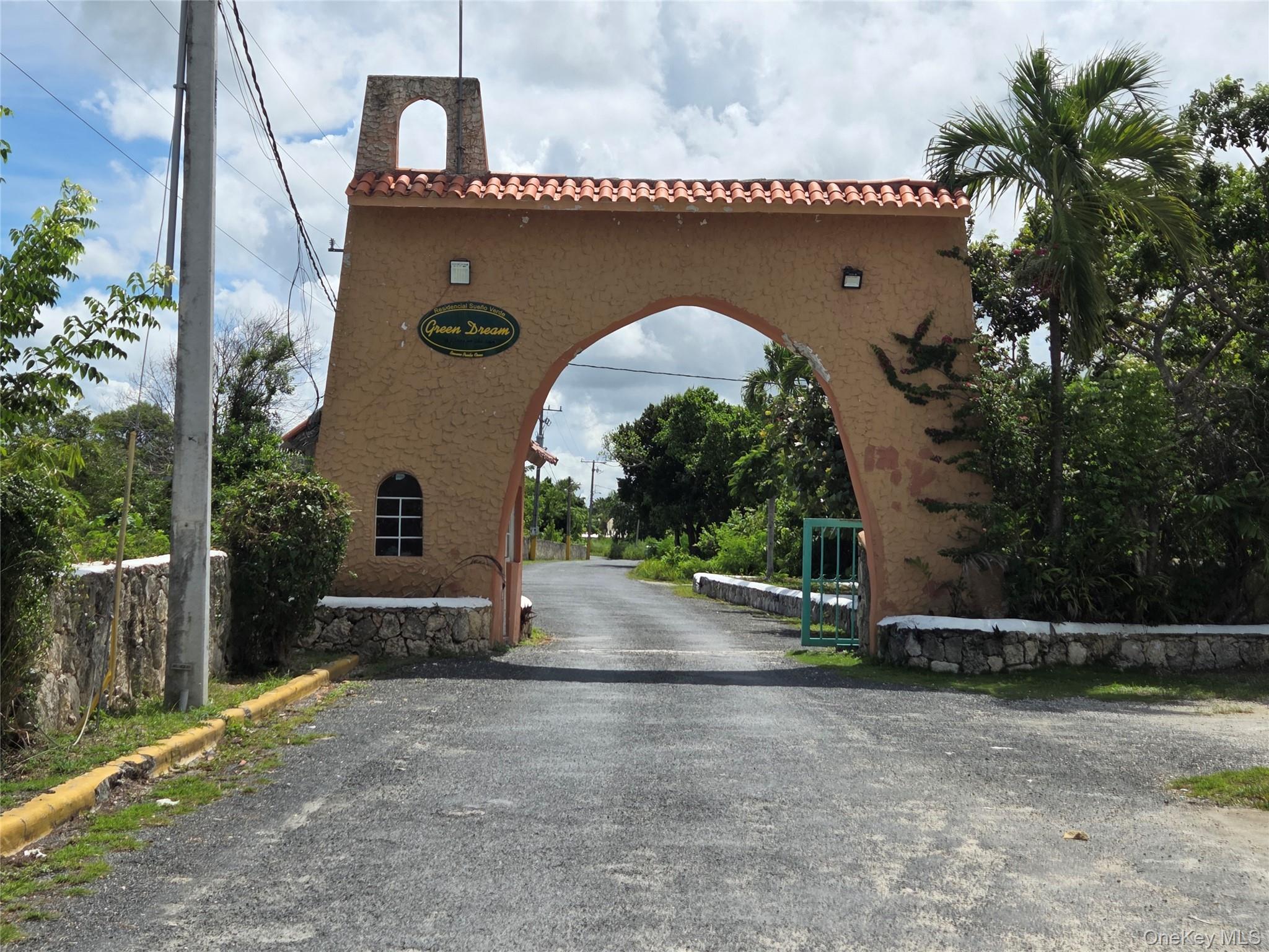 Single Family Los Ranchitos,  Bavaro (punta Cana),  Dr  Out Of Area, NY 23000, MLS-921739-29