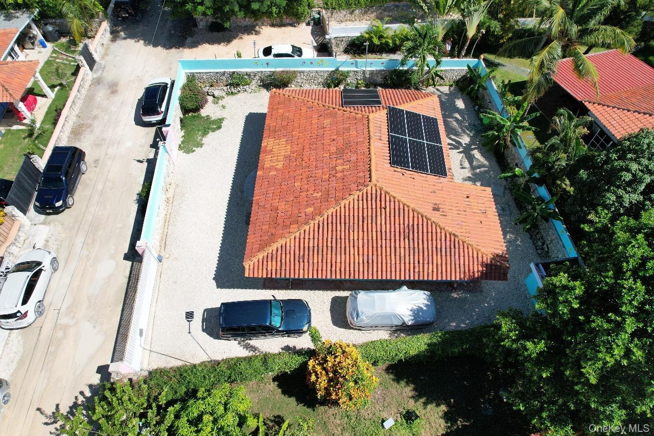 Single Family Los Ranchitos,  Bavaro (punta Cana),  Dr  Out Of Area, NY 23000, MLS-921739-3