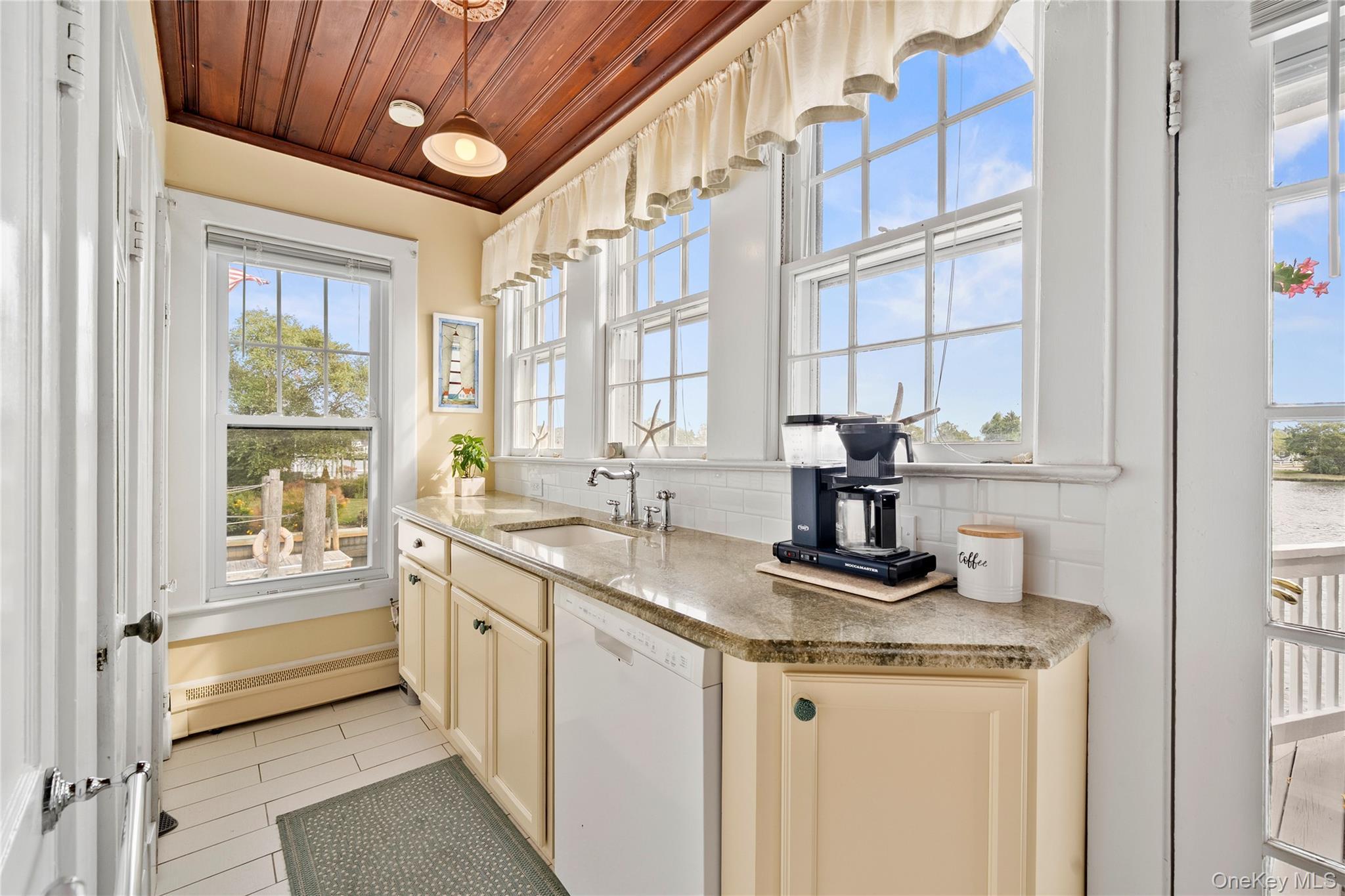 Single Family Ocean  Suffolk County, NY 11701, MLS-921755-16