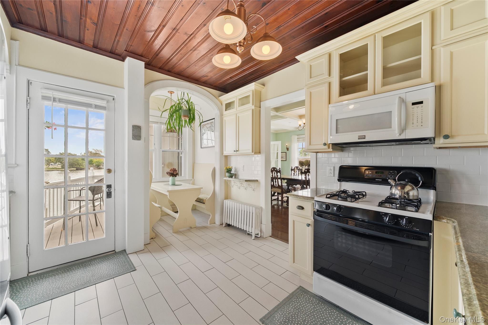 Single Family Ocean  Suffolk County, NY 11701, MLS-921755-20