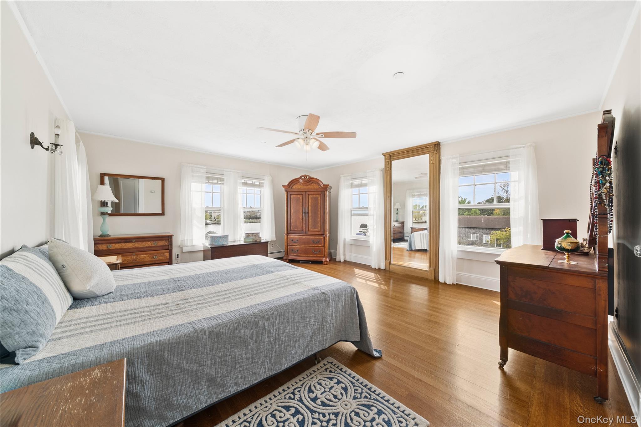 Single Family Ocean  Suffolk County, NY 11701, MLS-921755-34