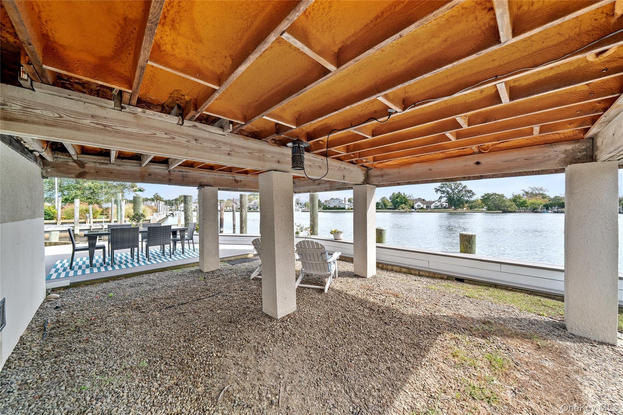 Single Family Ocean  Suffolk County, NY 11701, MLS-921755-40