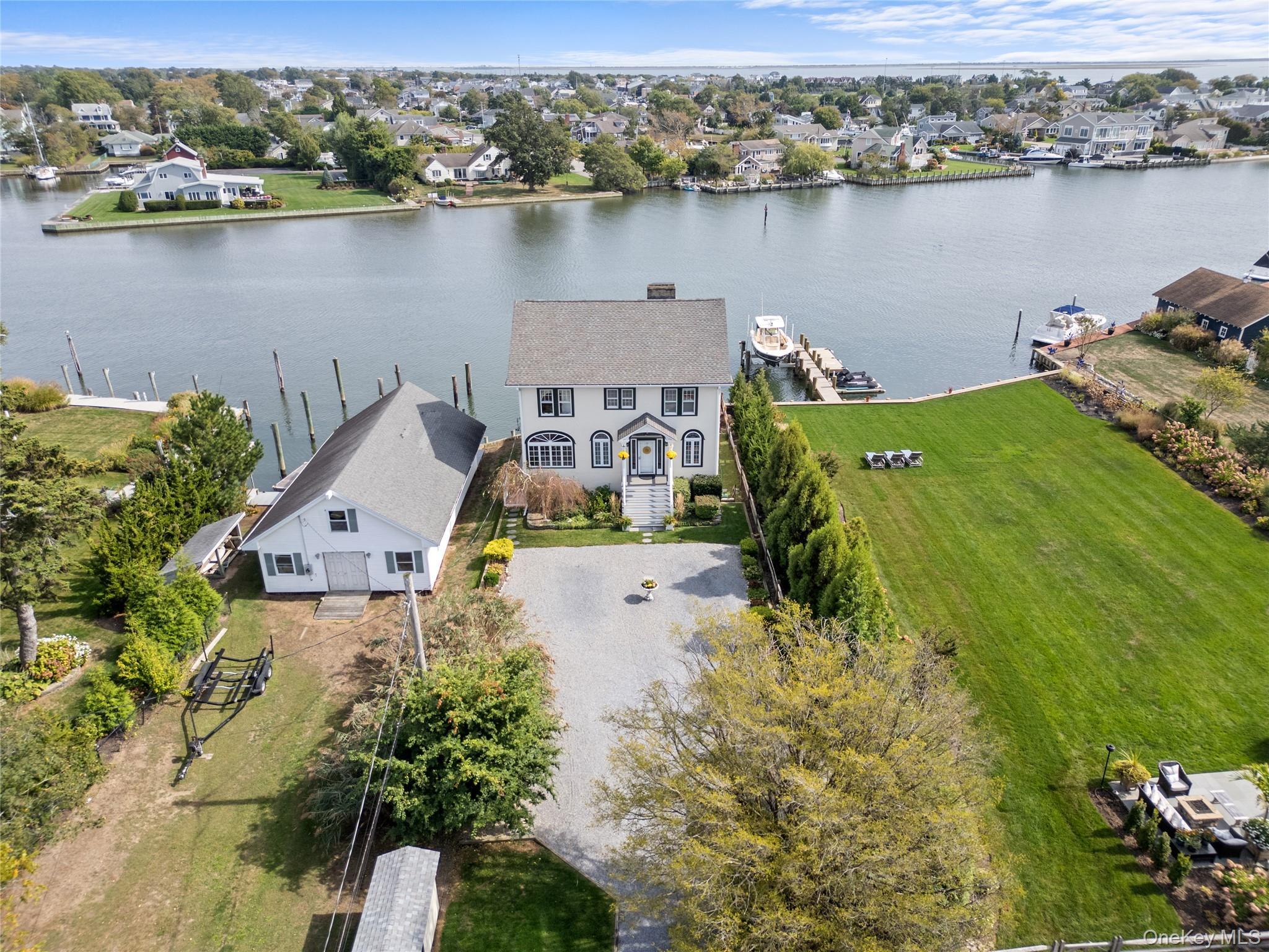 Single Family Ocean  Suffolk County, NY 11701, MLS-921755-43