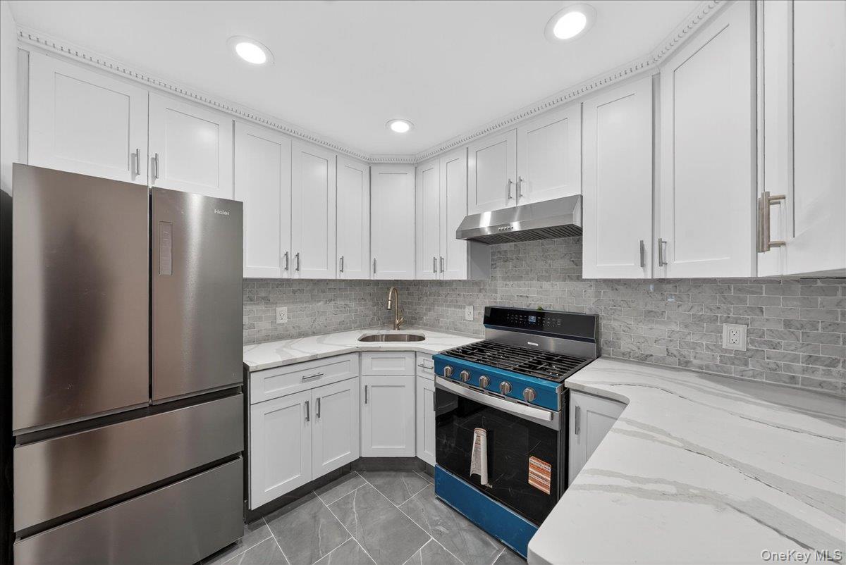 Single Family 166th  Queens, NY 11433, MLS-921764-11