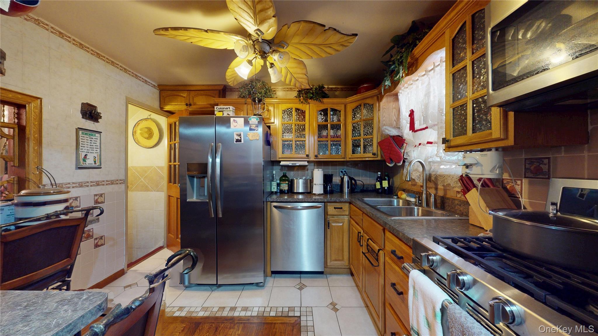 Single Family Berriman  Brooklyn, NY 11208, MLS-921766-4