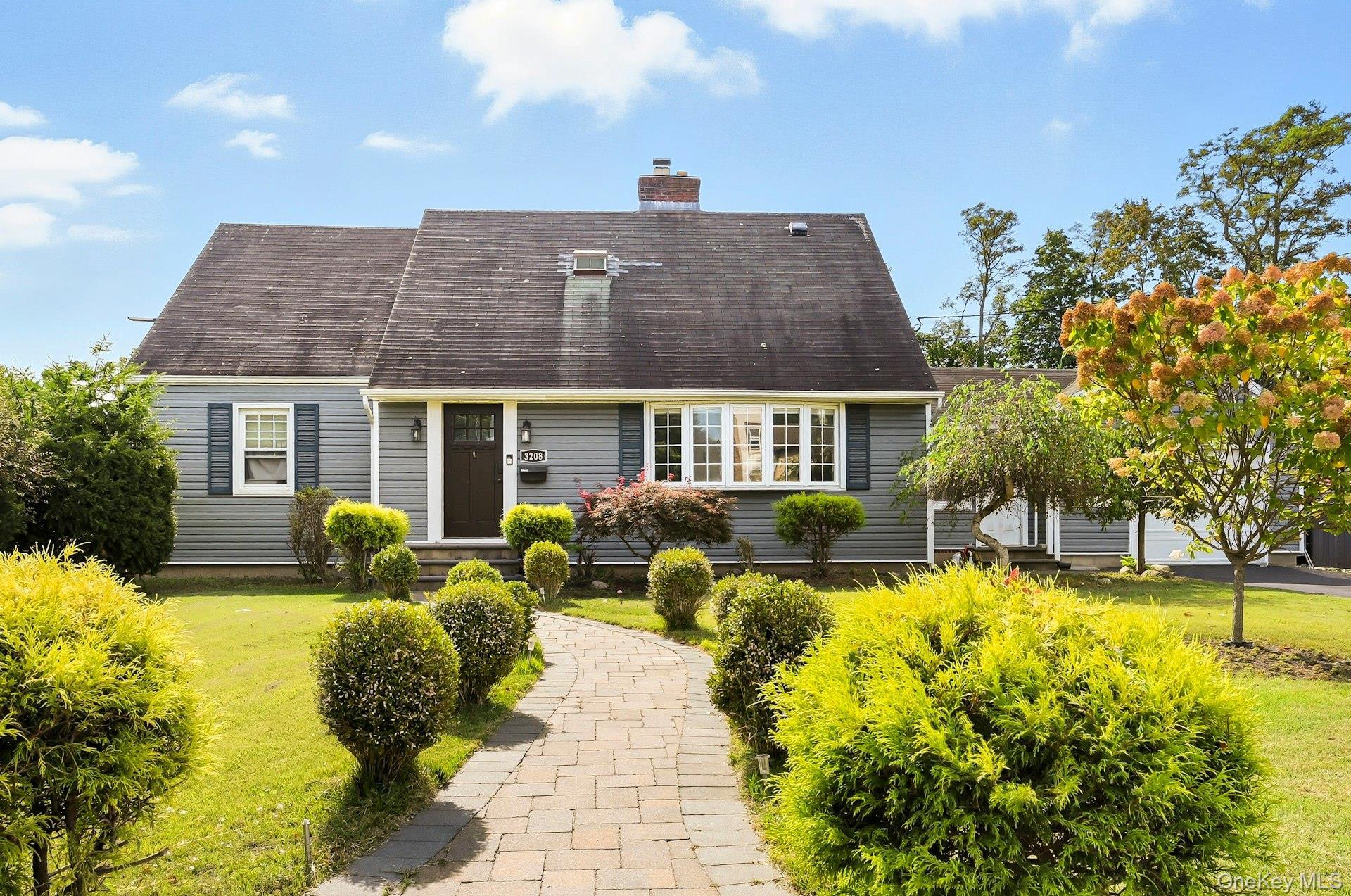 Single Family Linden Nassau County, NY 11793, MLS-921769-5