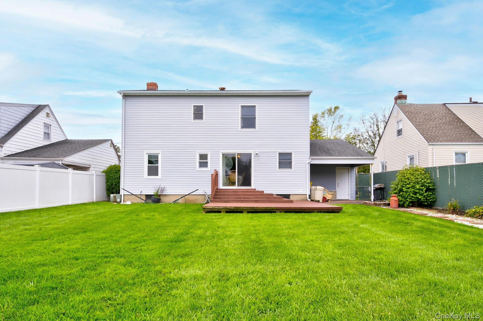 Single Family Cherry  Nassau County, NY 11735, MLS-921824-9