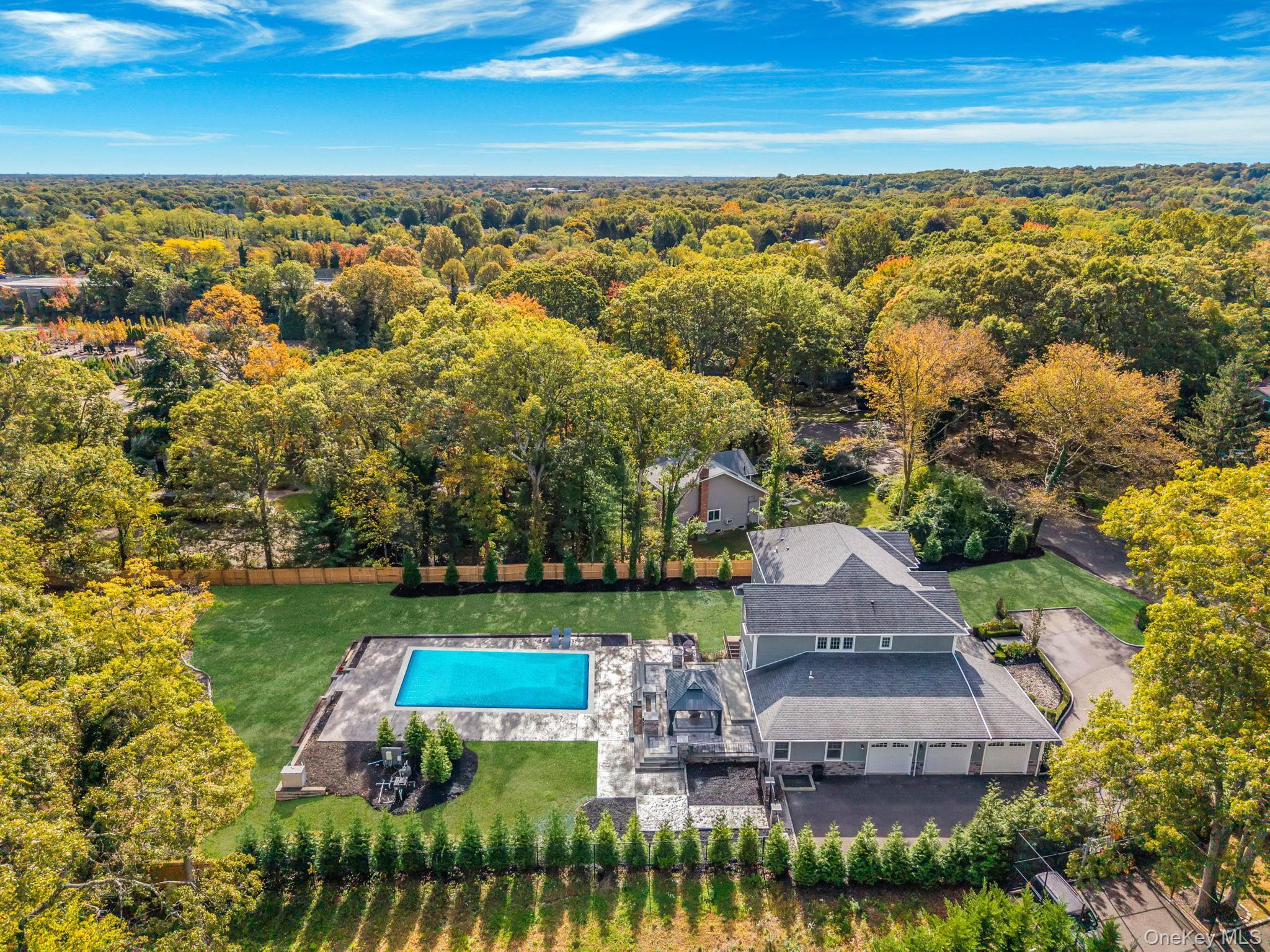 Single Family Carriage Suffolk County, NY 11746, MLS-921848-6