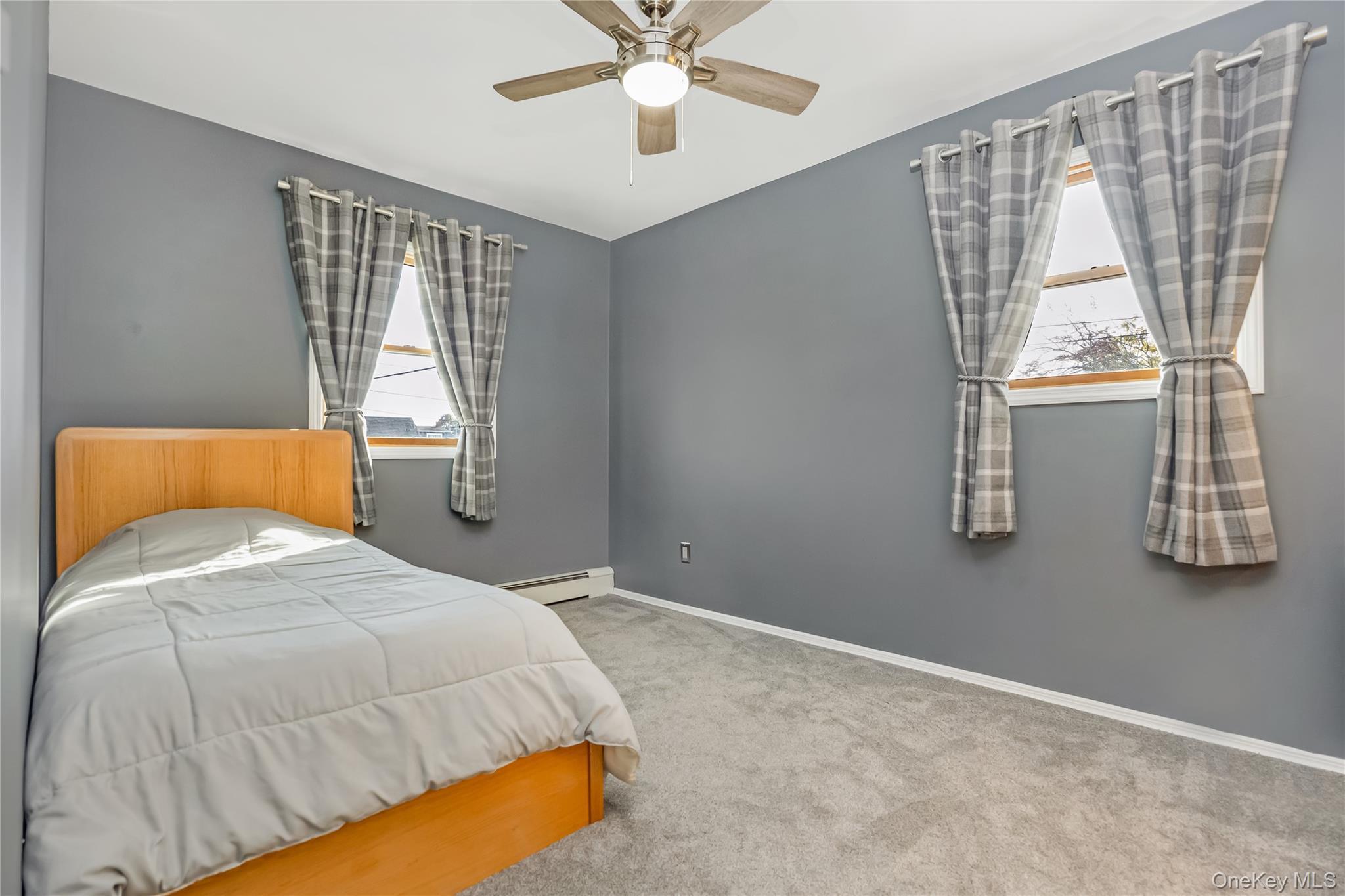 Single Family Whalen Suffolk County, NY 11703, MLS-921858-26