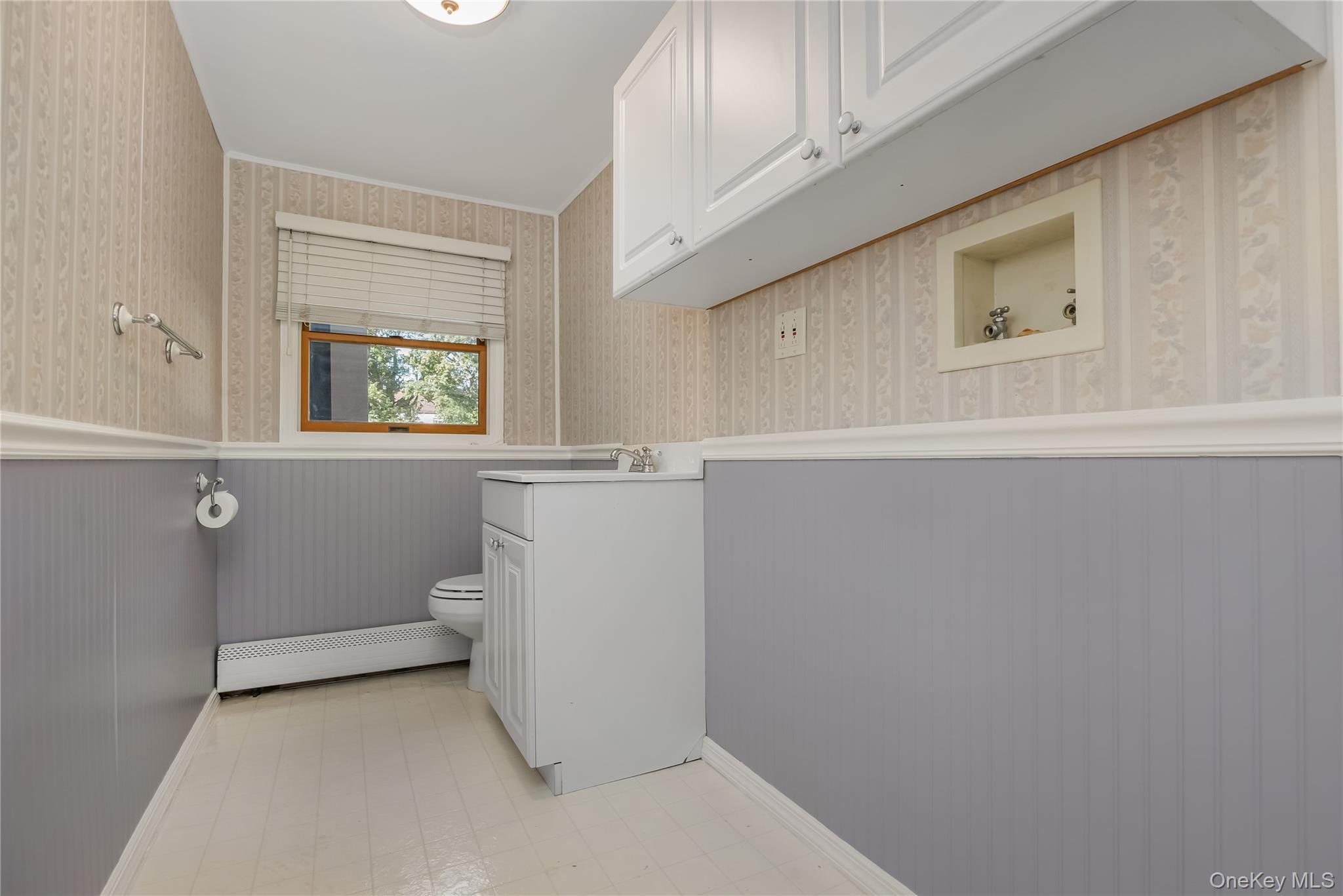 Single Family Whalen Suffolk County, NY 11703, MLS-921858-34