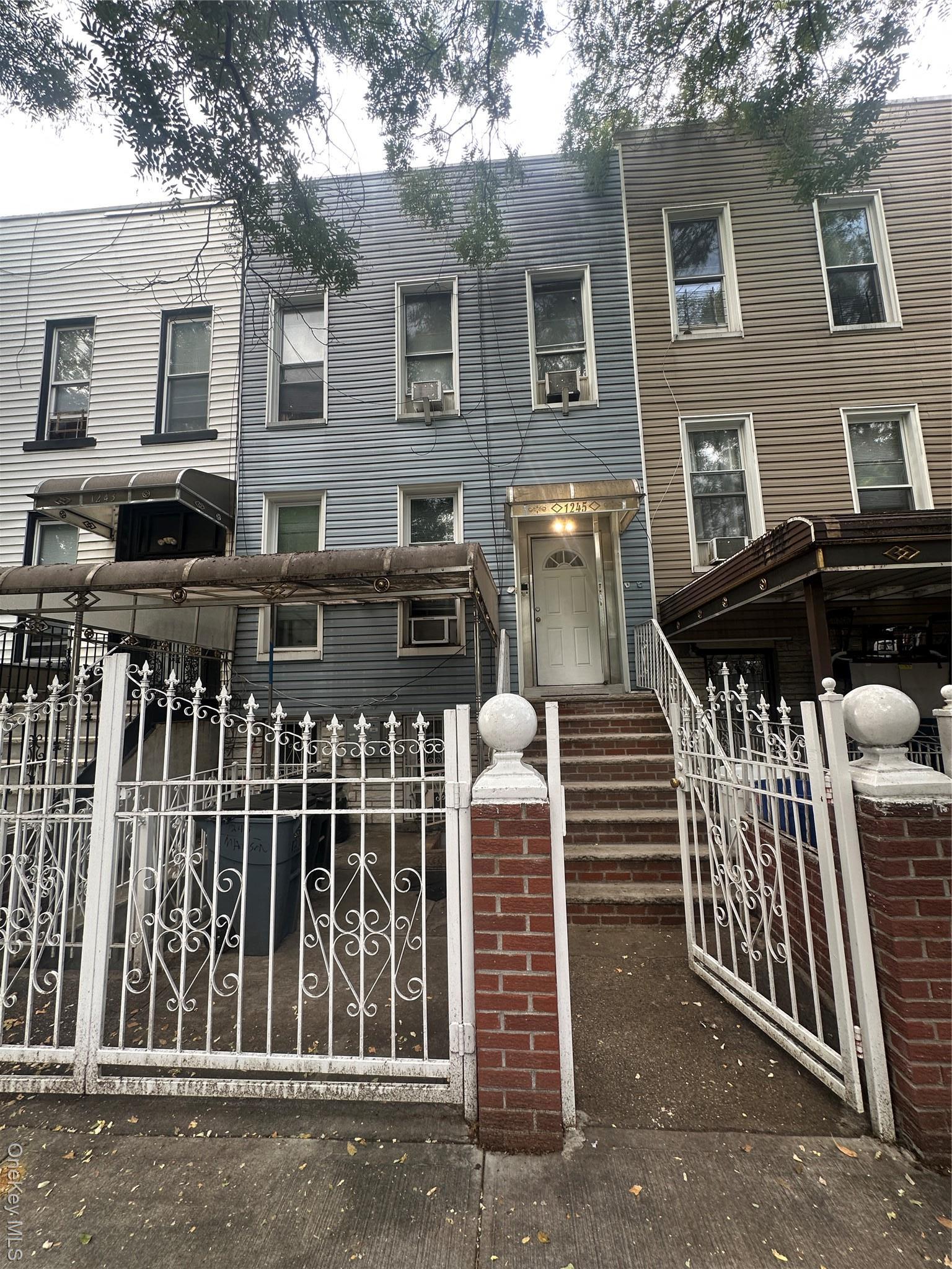 Single Family Madison  Brooklyn, NY 11221, MLS-921861-15