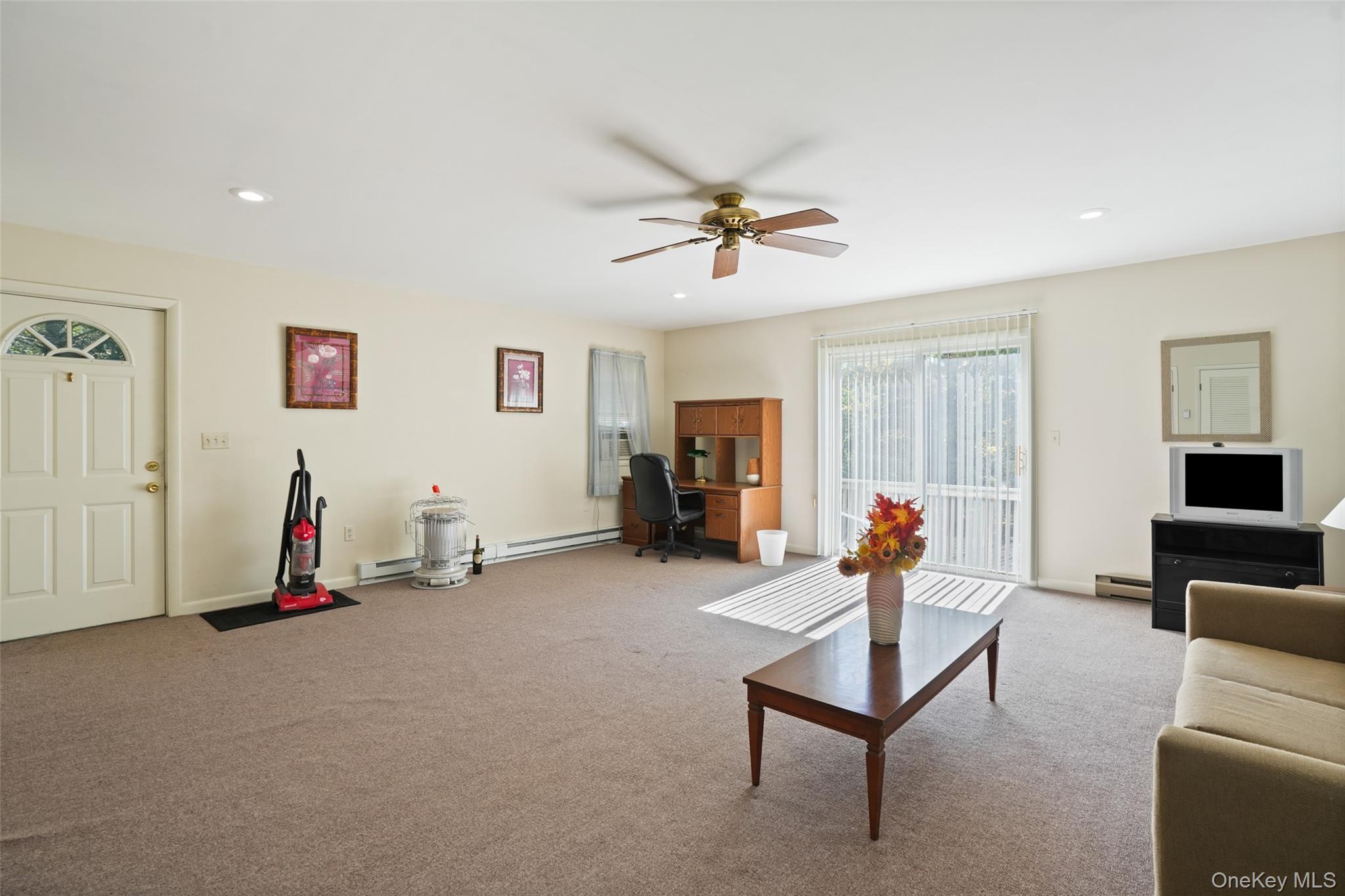 Single Family Smith Ridge  Westchester County, NY 10590, MLS-921883-16