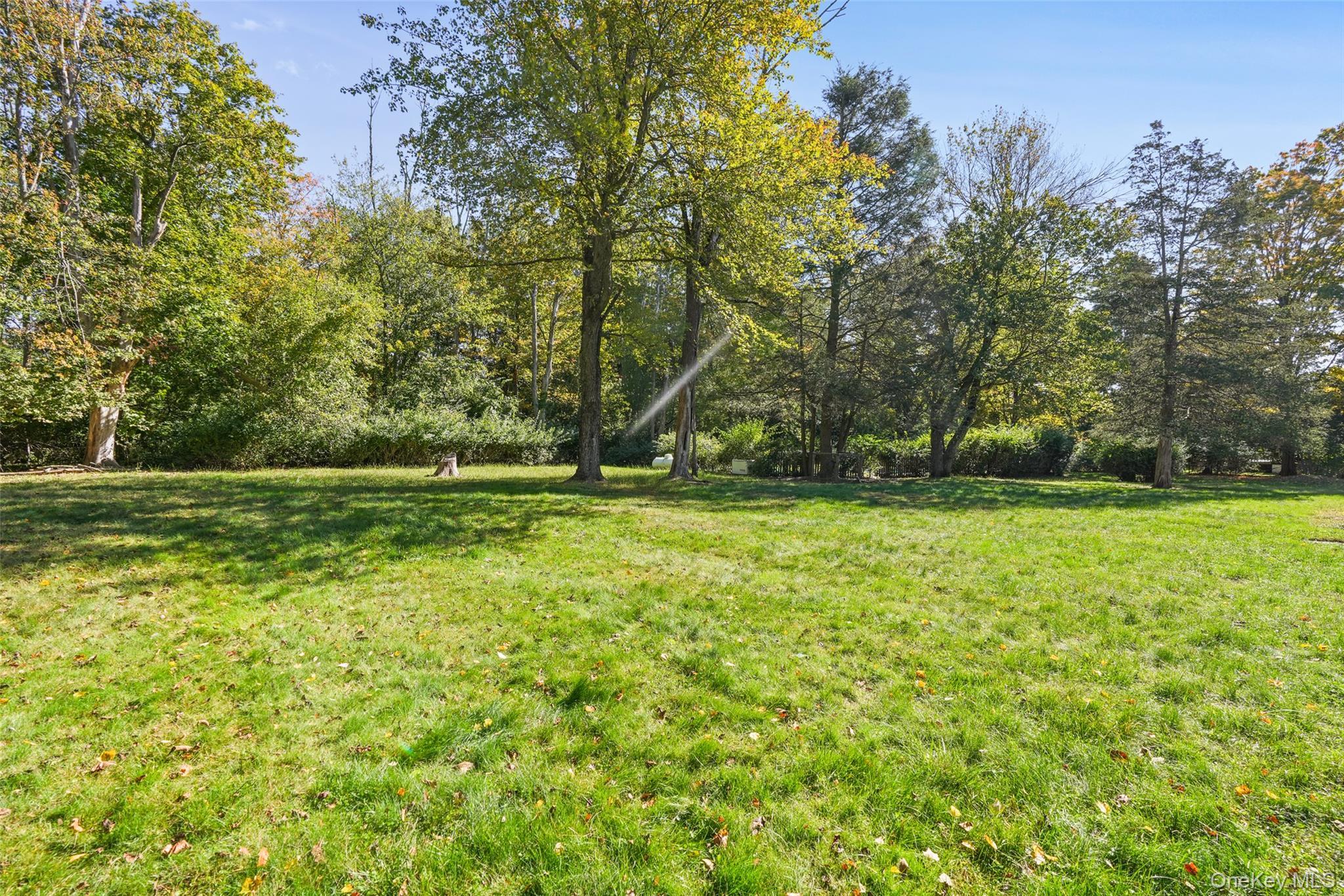 Single Family Smith Ridge  Westchester County, NY 10590, MLS-921883-25