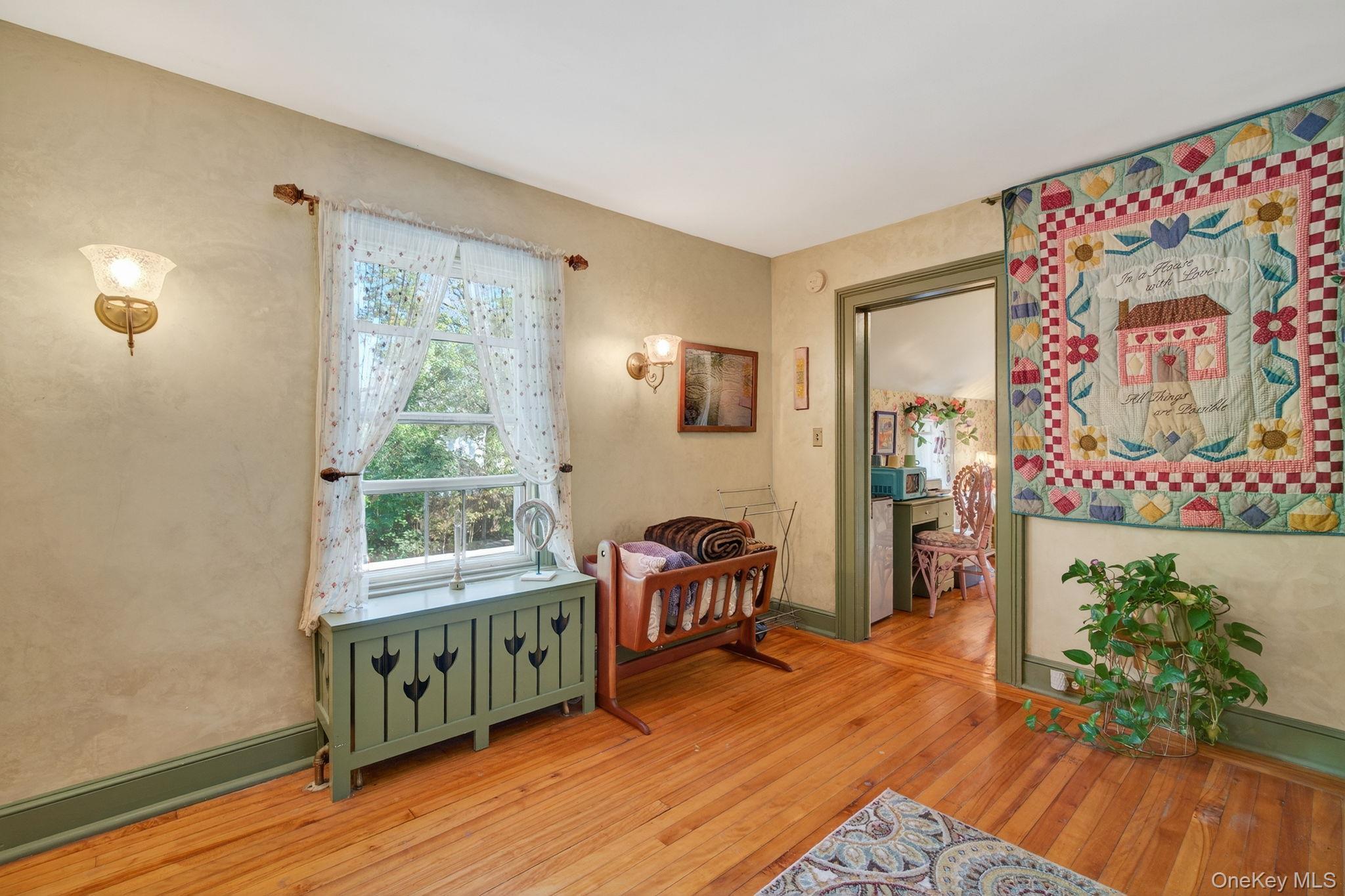 Single Family Railroad Dutchess County, NY 12580, MLS-921884-24