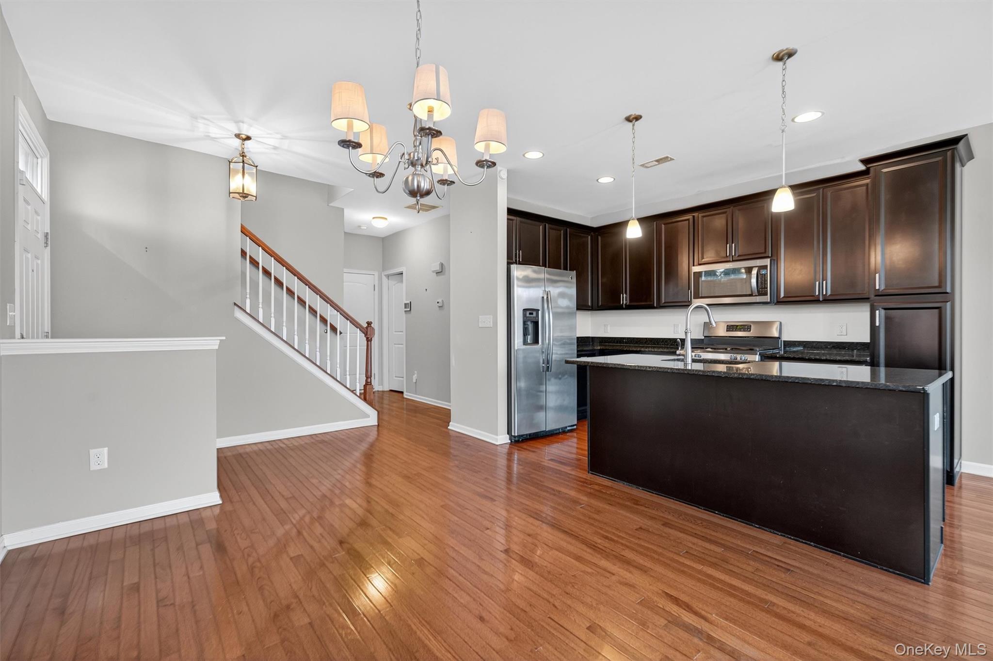 Single Family Meadow View  Orange County, NY 10940, MLS-921885-12