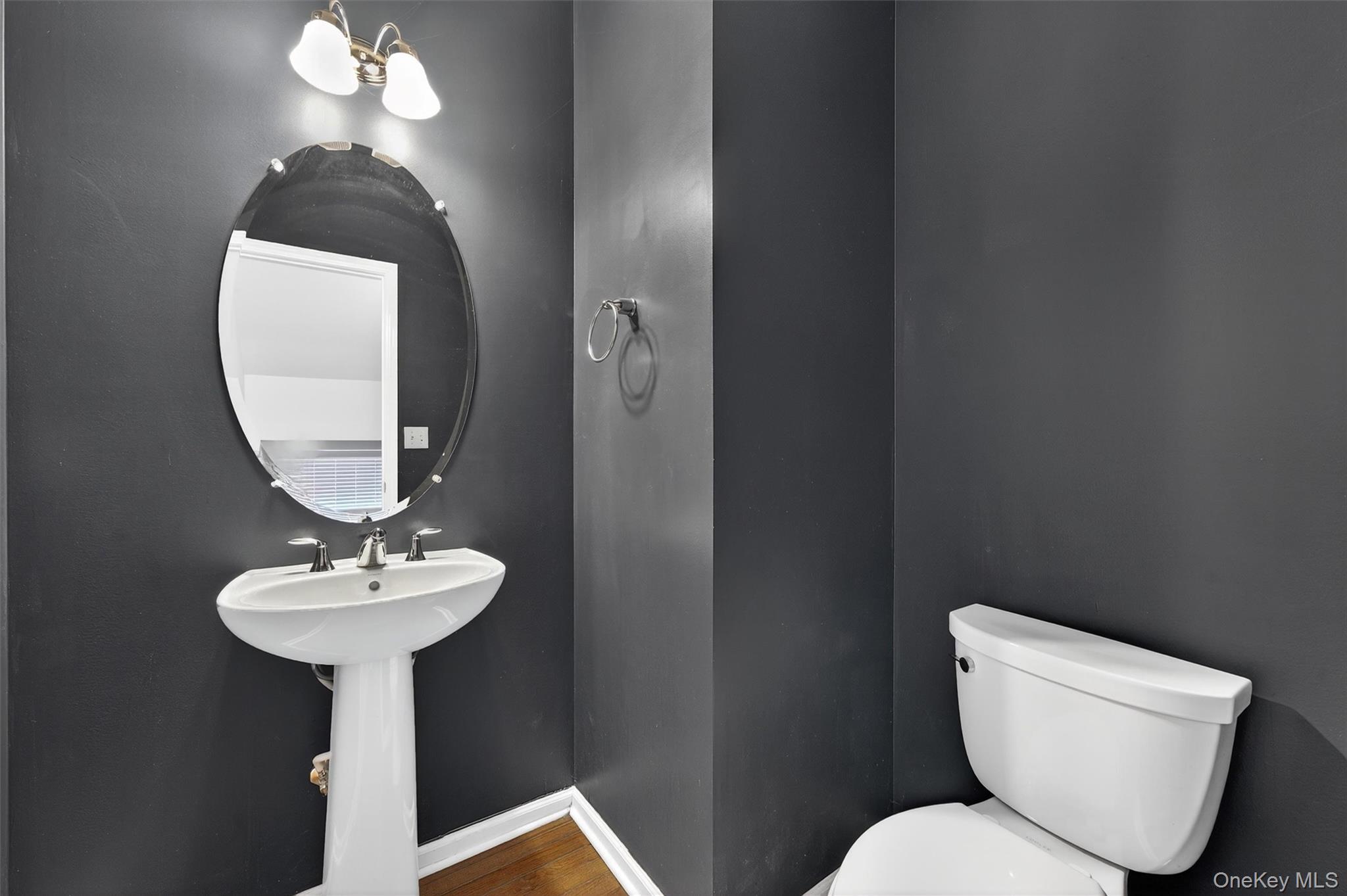 Single Family Meadow View  Orange County, NY 10940, MLS-921885-23