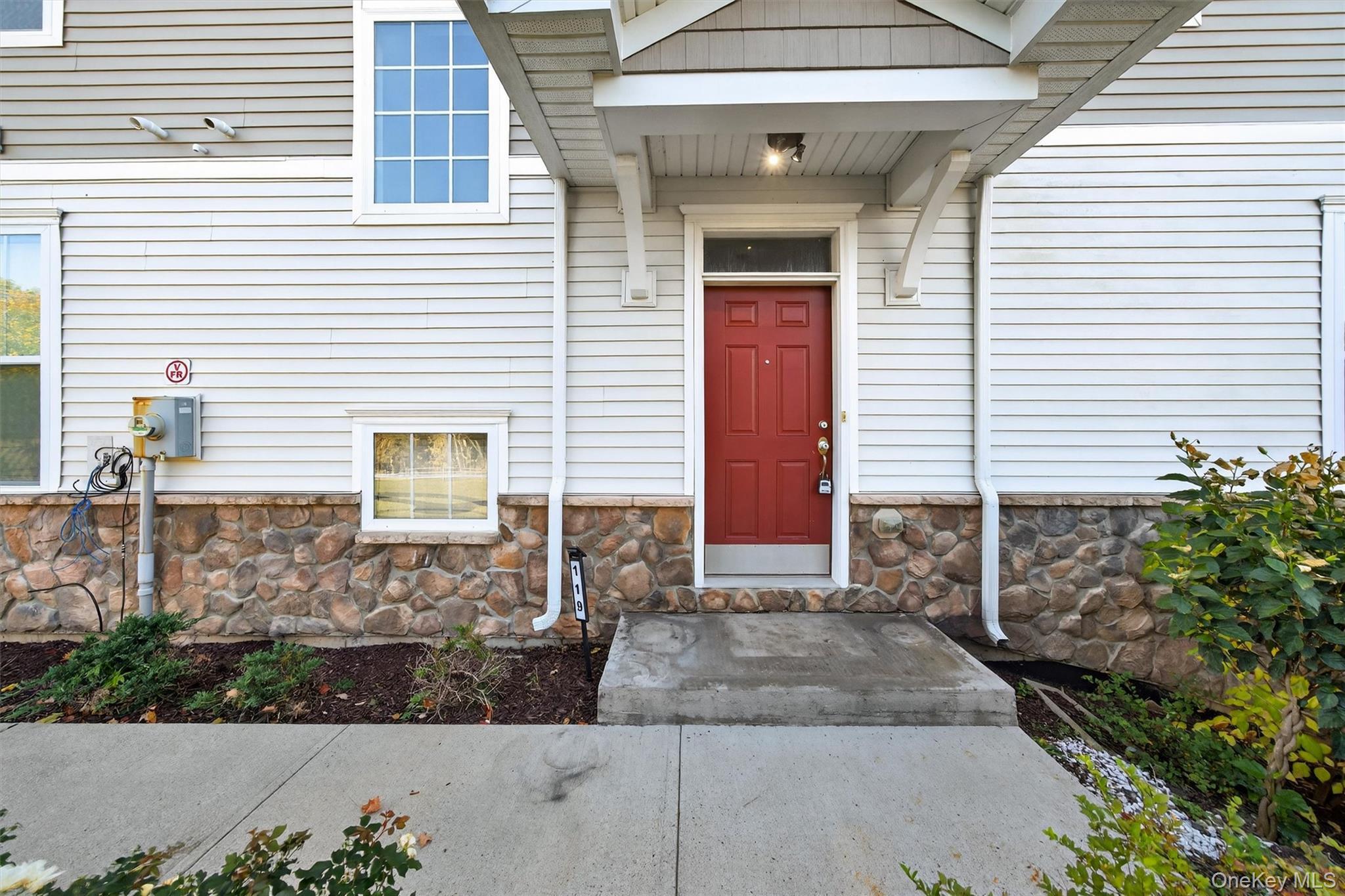 Single Family Meadow View  Orange County, NY 10940, MLS-921885-8