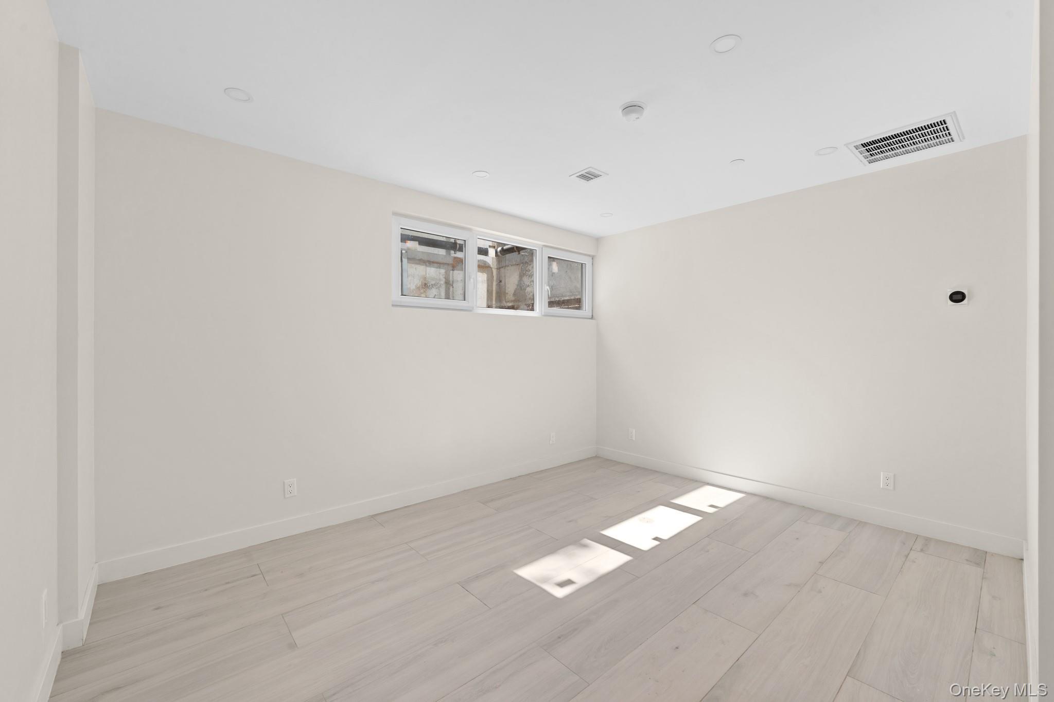 Single Family Fenimore St Brooklyn, NY 11225, MLS-921904-11