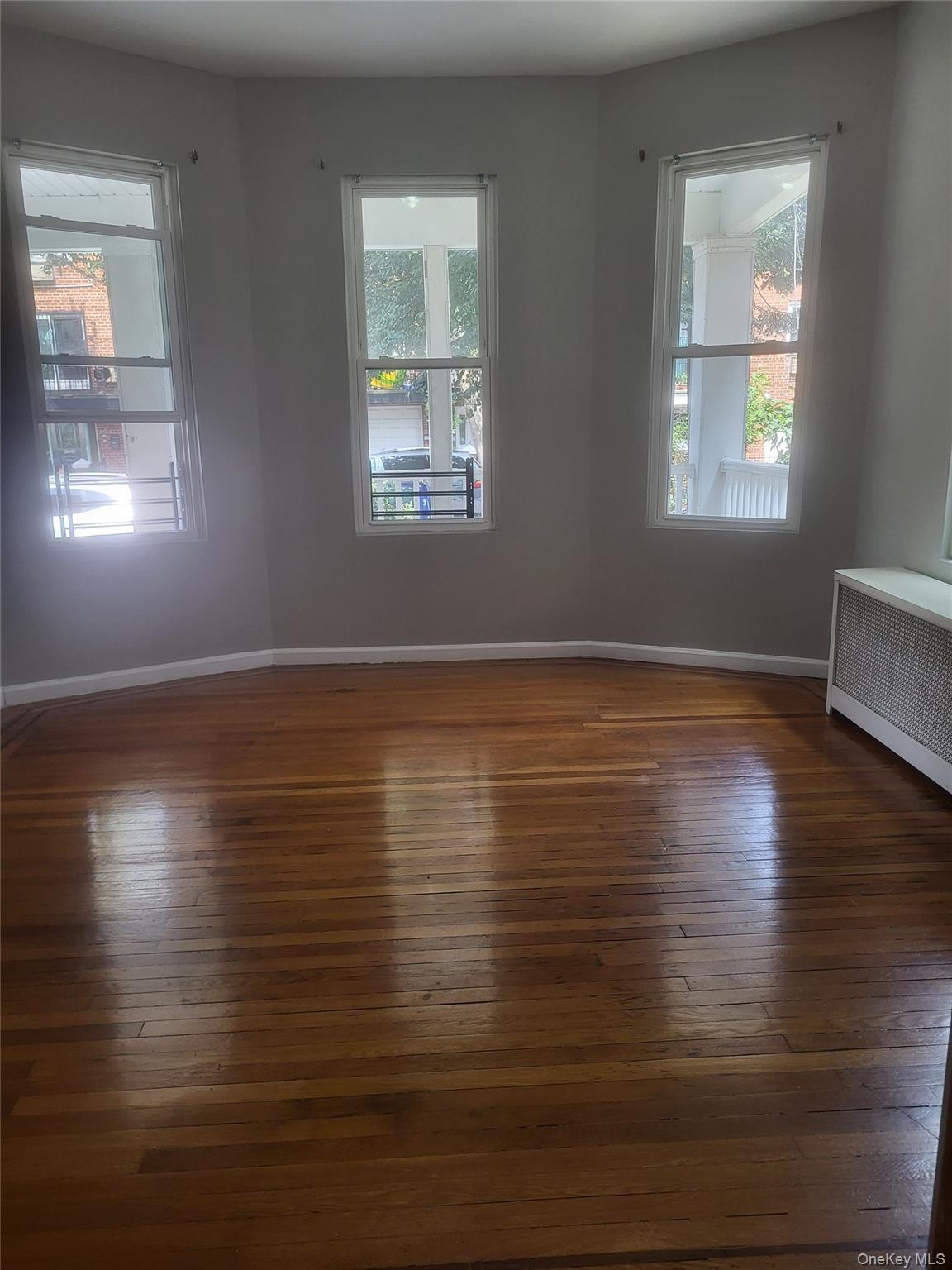 Single Family 50th Queens, NY 11373, MLS-921905-5