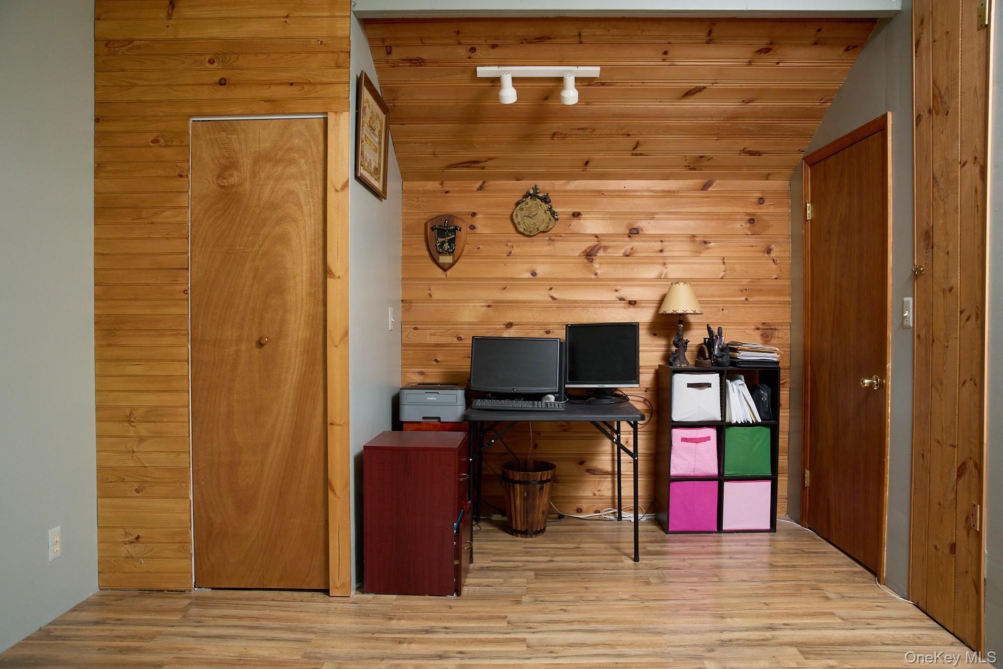 Single Family Shivertown Ulster County, NY 12561, MLS-921907-24