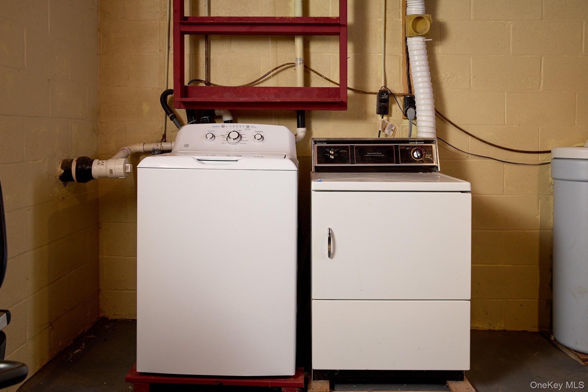 Single Family Shivertown Ulster County, NY 12561, MLS-921907-27