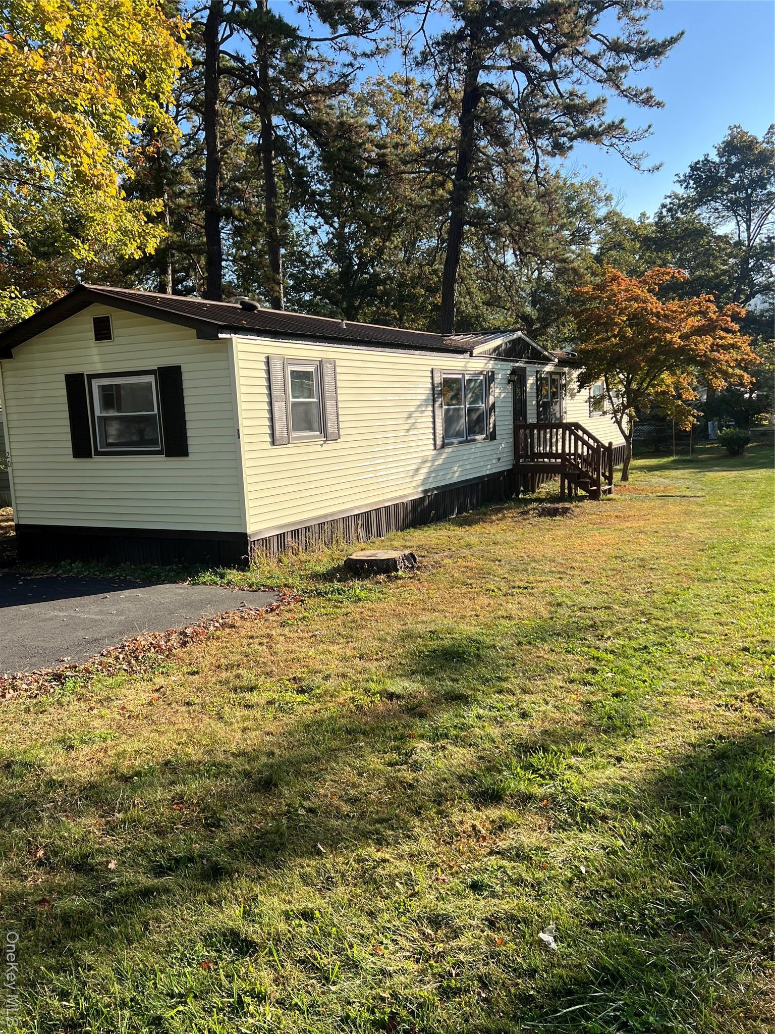 Single Family Laura Jean  Sullivan County, NY 12790, MLS-921918-2