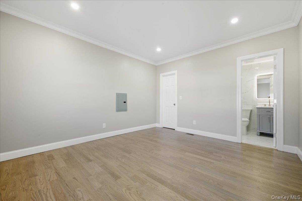 Single Family Cottage  Blvd  Nassau County, NY 11801, MLS-921947-15